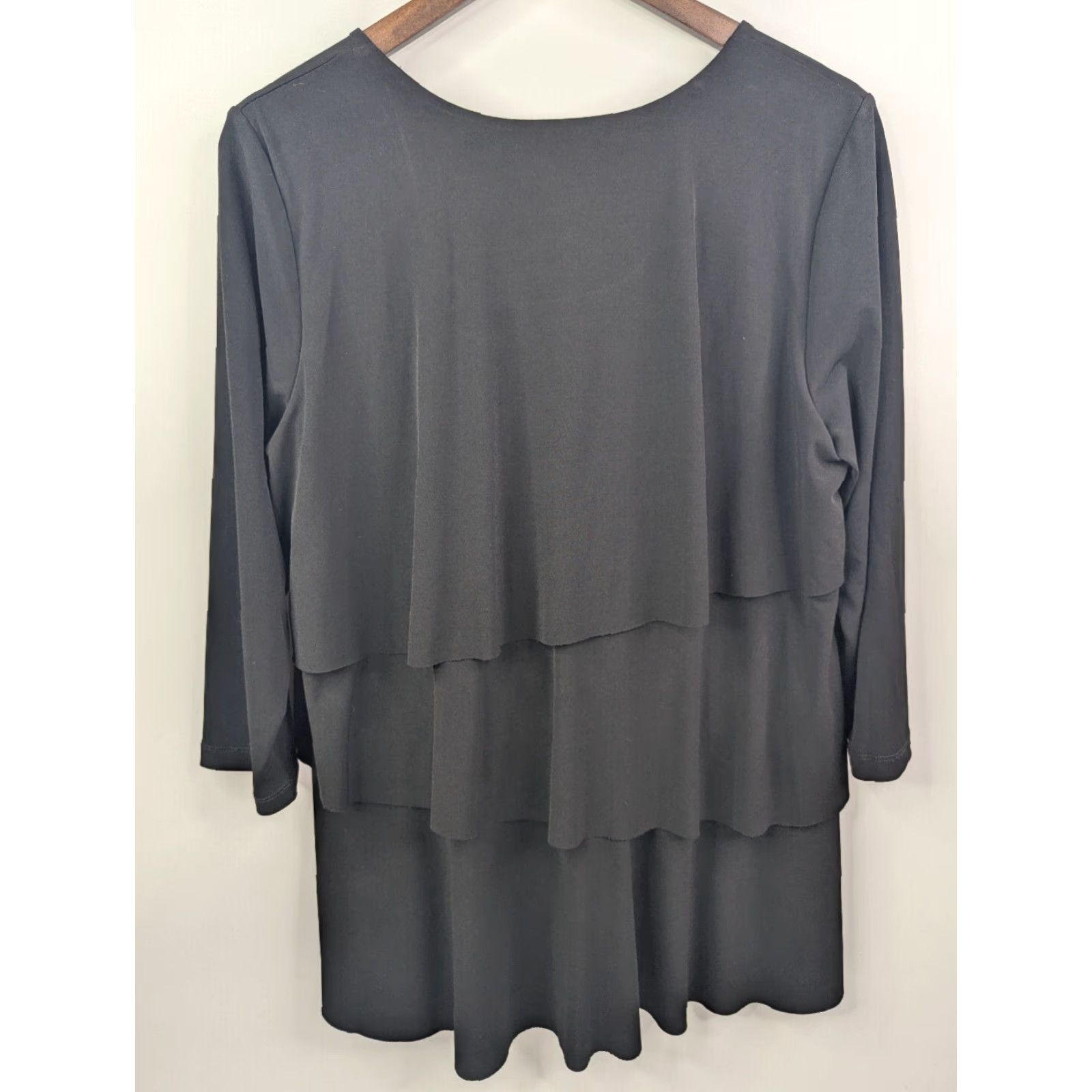 Vintage Susan Graver Blouse Womens Medium Black Tiered Layered Liquid Knit 3/4 Sleeve Size M / US 6-8 / IT 42-44 - 3 Thumbnail