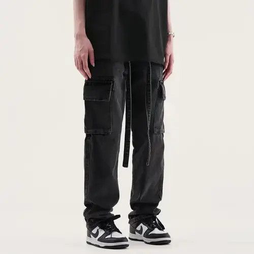 Japanese Brand Vintage multi-pocket cargo jeans Size US 32 / EU 48 - 1 Thumbnail