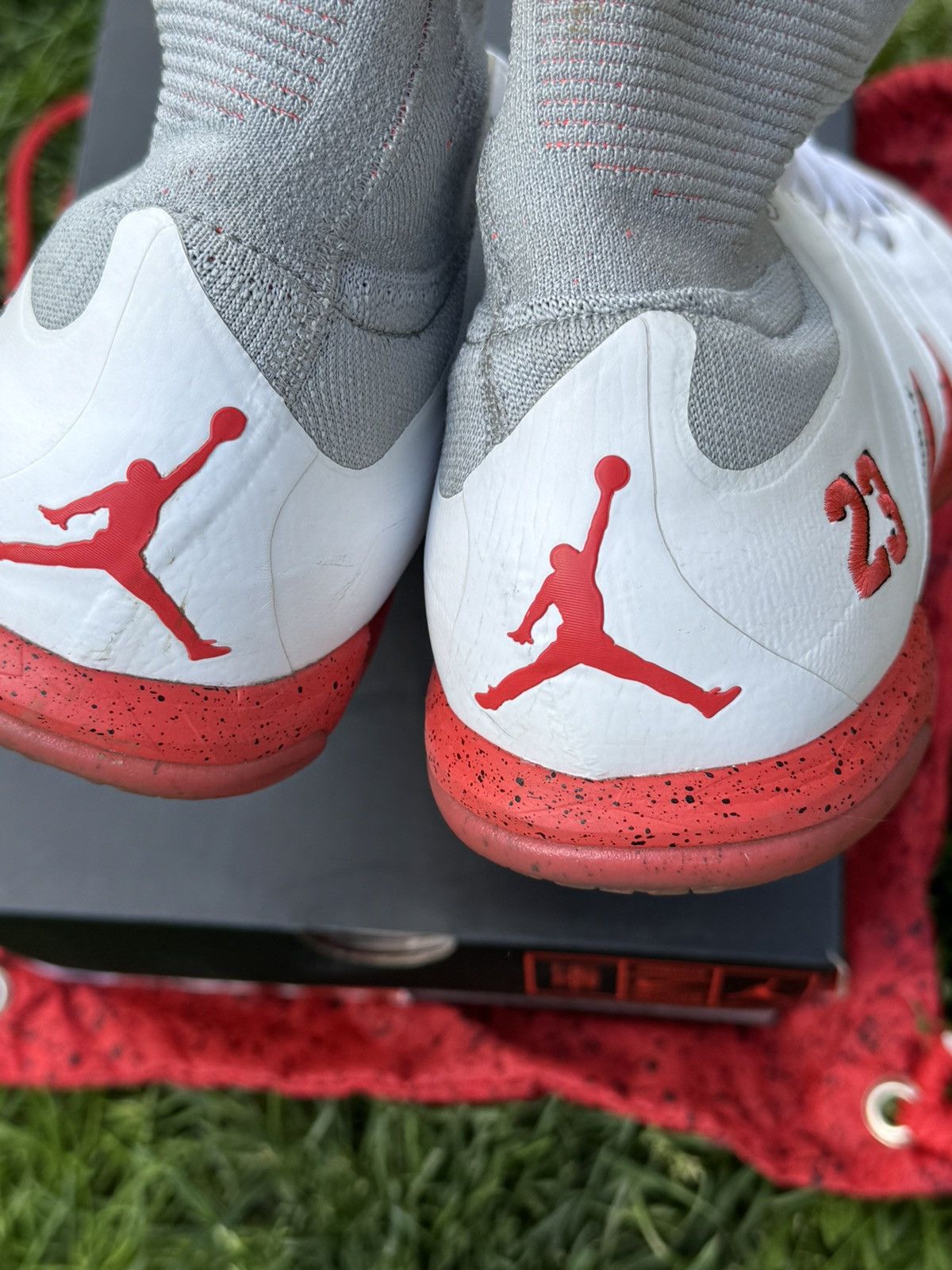 Jordan Brand × Nike Nike x Jordan HypvervenomX Proximo IC Size US 11.5 / EU 44-45 - 7 Thumbnail