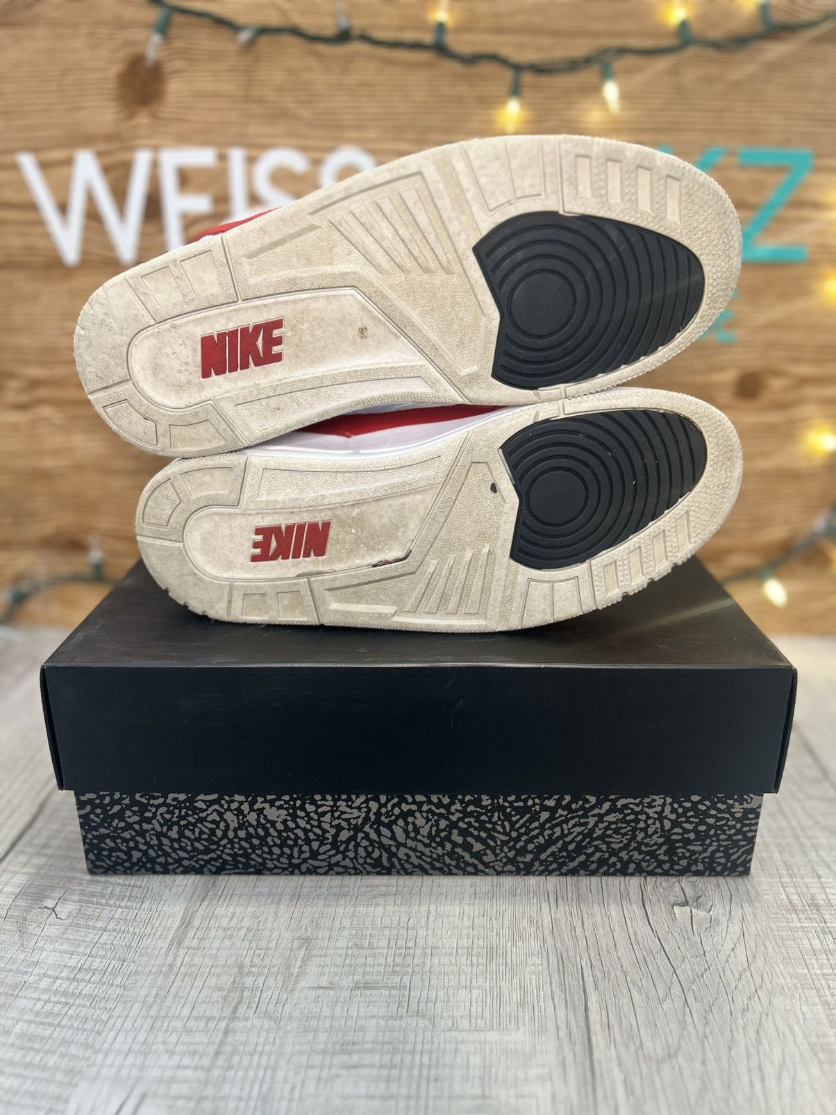 Jordan Brand Jordan 1 tinker air max 1 Size US 10 / EU 43 - 7 Thumbnail