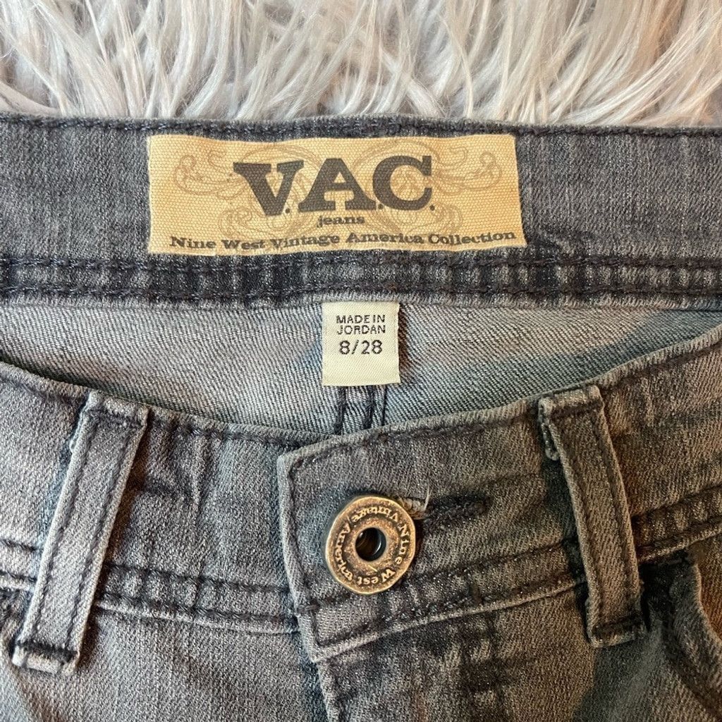 Other Embroidered Y2K gray faded jeans size 8/28 Size 28" / US 6 / IT 42 - 8 Thumbnail