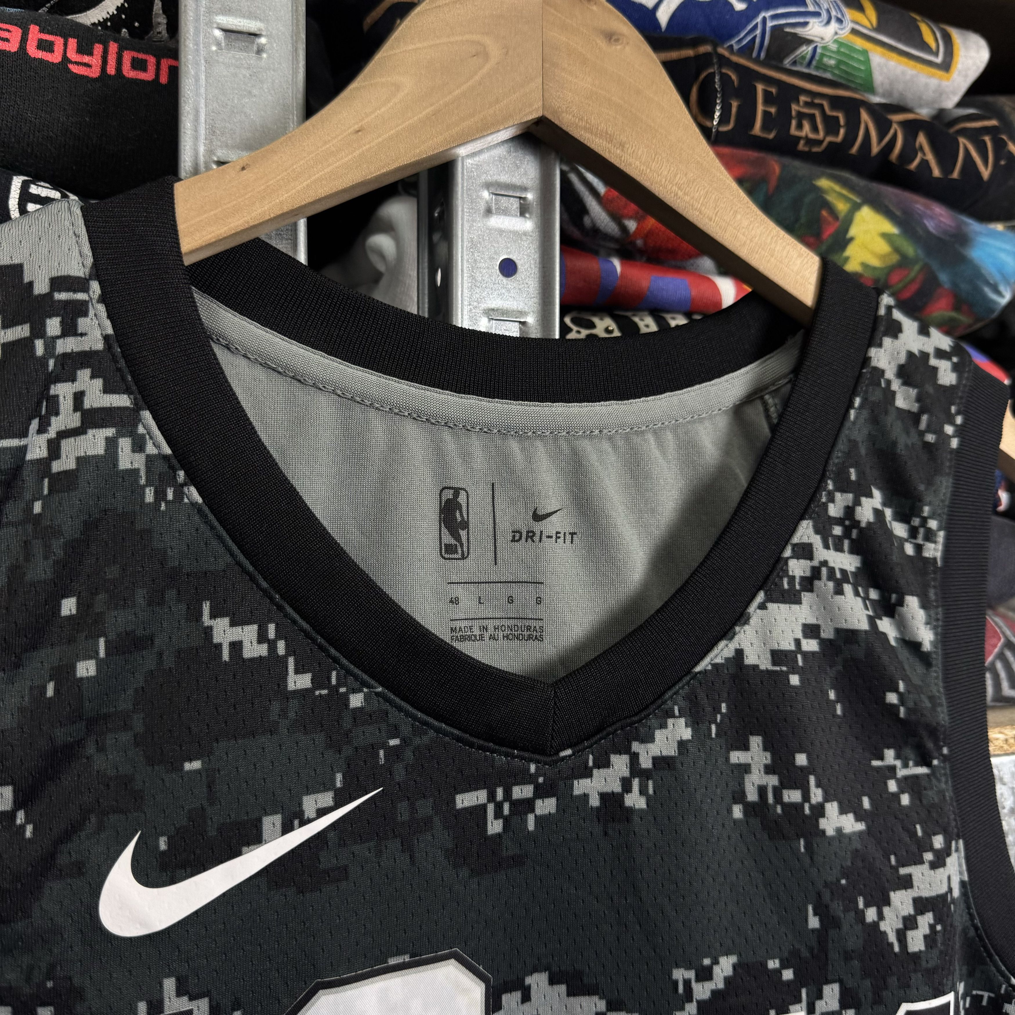 NBA × Nike NIKE SAN ANTONIO SPURS #10 DeMar DeRozan CITY EDITION JERSEY Size US L / EU 52-54 / 3 - 6 Thumbnail