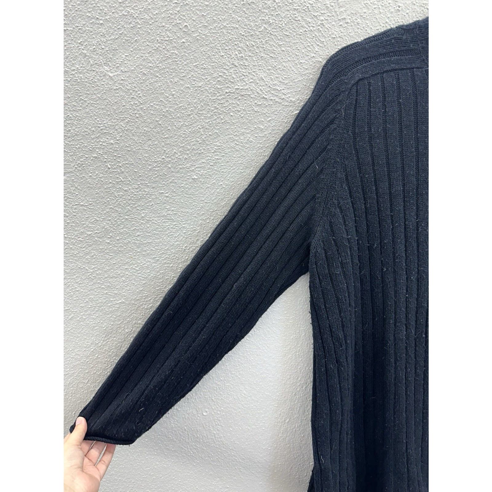 Saks Fifth Avenue VINTAGE Saks Fifth Ave Womens Sweater XL Black Knit Silk Cashmere Real Clothes VTG Pullover Long Sleeve Mock Neck Solid 80s 90s Womens Size XL / US 12-14 / IT 48-50 - 2 Thumbnail
