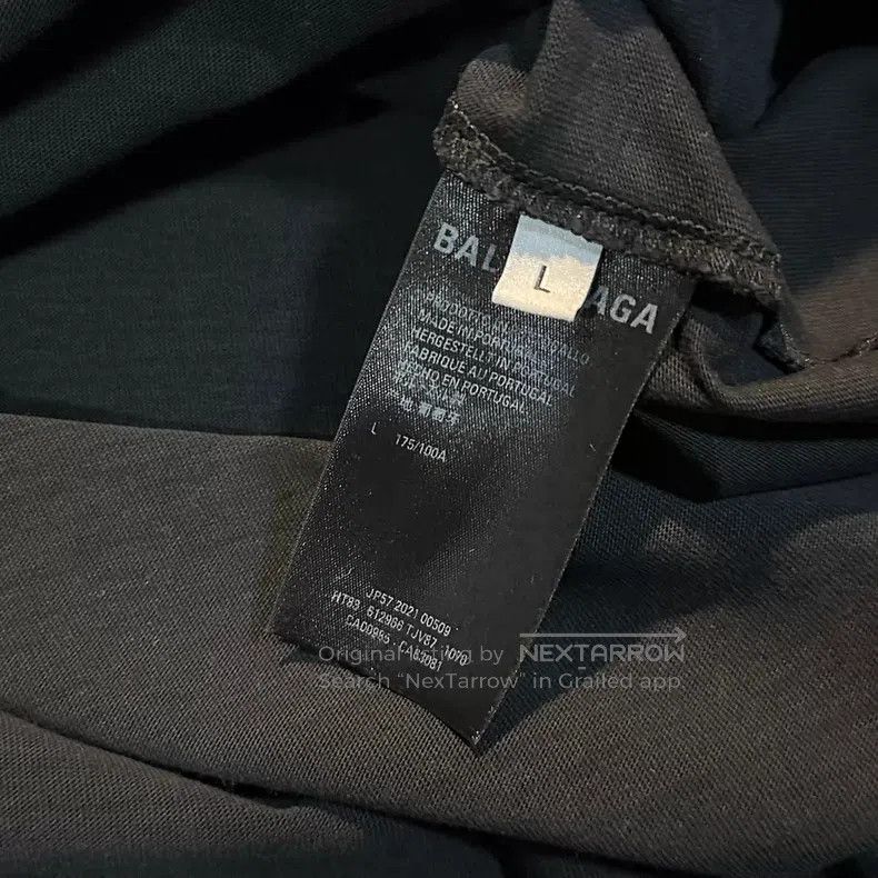 Balenciaga Balenciaga Logo Embroidered Solid Color Round Neck Short S Size US L / EU 52-54 / 3 - 5 Thumbnail