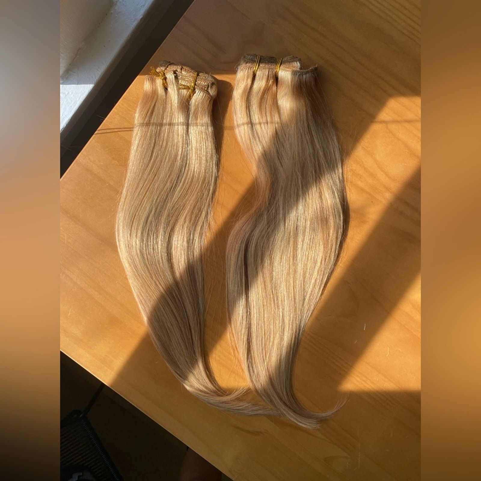 Jessica Simpson ISENBERG REMY PROFESSIONAL SALON HUMAN HAIR WEFT CLIP IN 6 P Size ONE SIZE - 6 Thumbnail