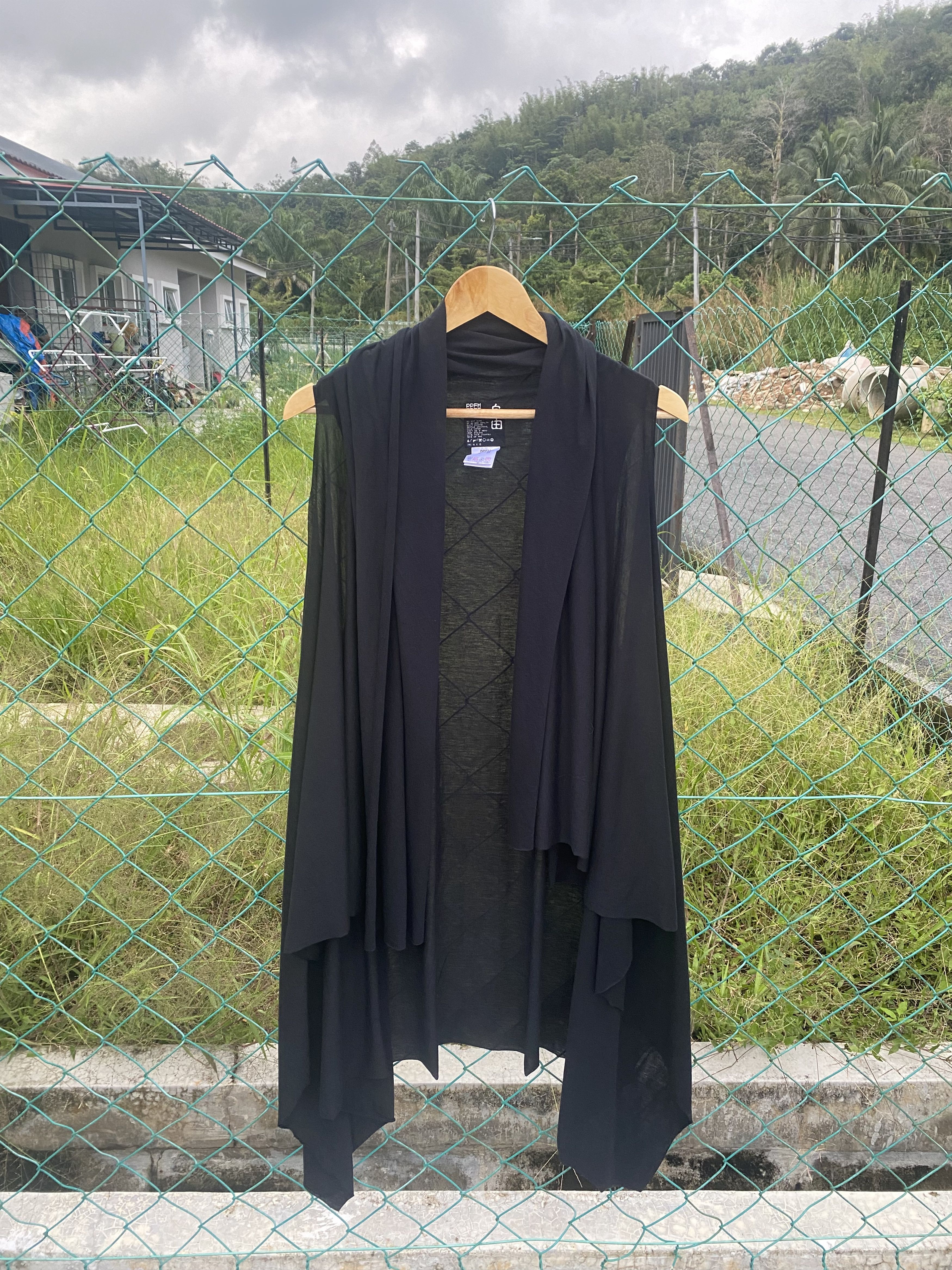 image of Ppfm Sleeve Less Cardigan in Black, Women's
