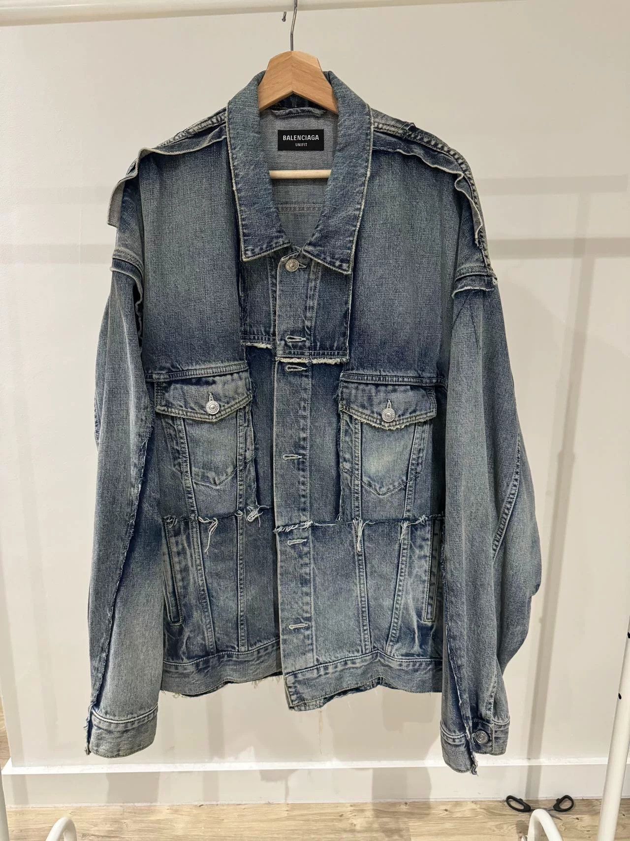 Balenciaga Balenciaga Spliced Shirt Size US L / EU 52-54 / 3 - 1 Thumbnail