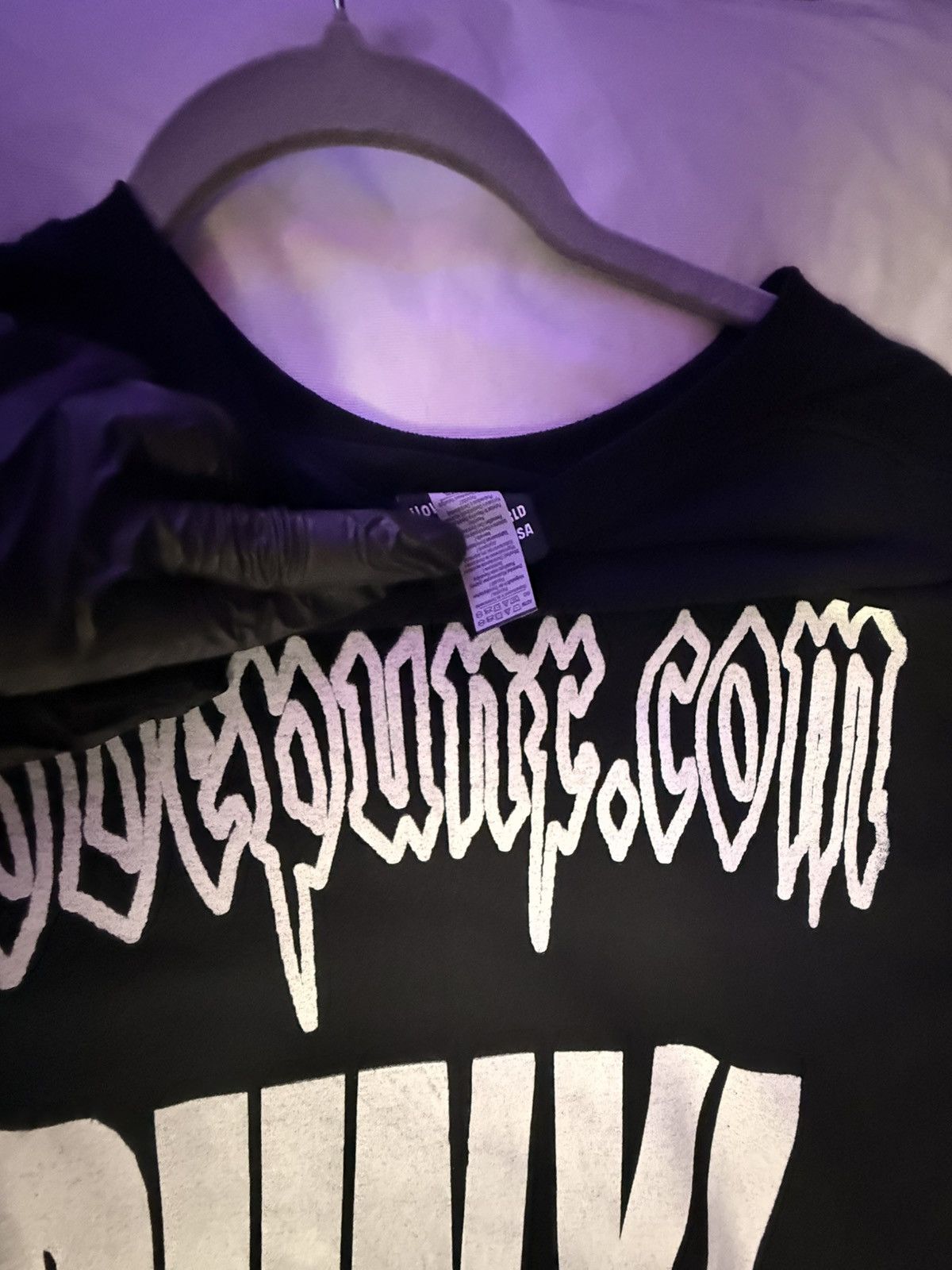 Other ilovepunx.com sold out 1 of 1 “brittney” tee Size US L / EU 52-54 / 3 - 25 Thumbnail