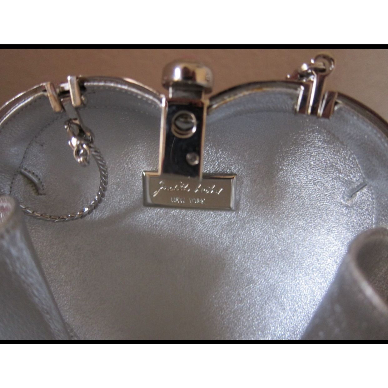 Judith Leiber Judith Leiber Heart shaped crystal petit clutch bag Size ONE SIZE - 6 Thumbnail