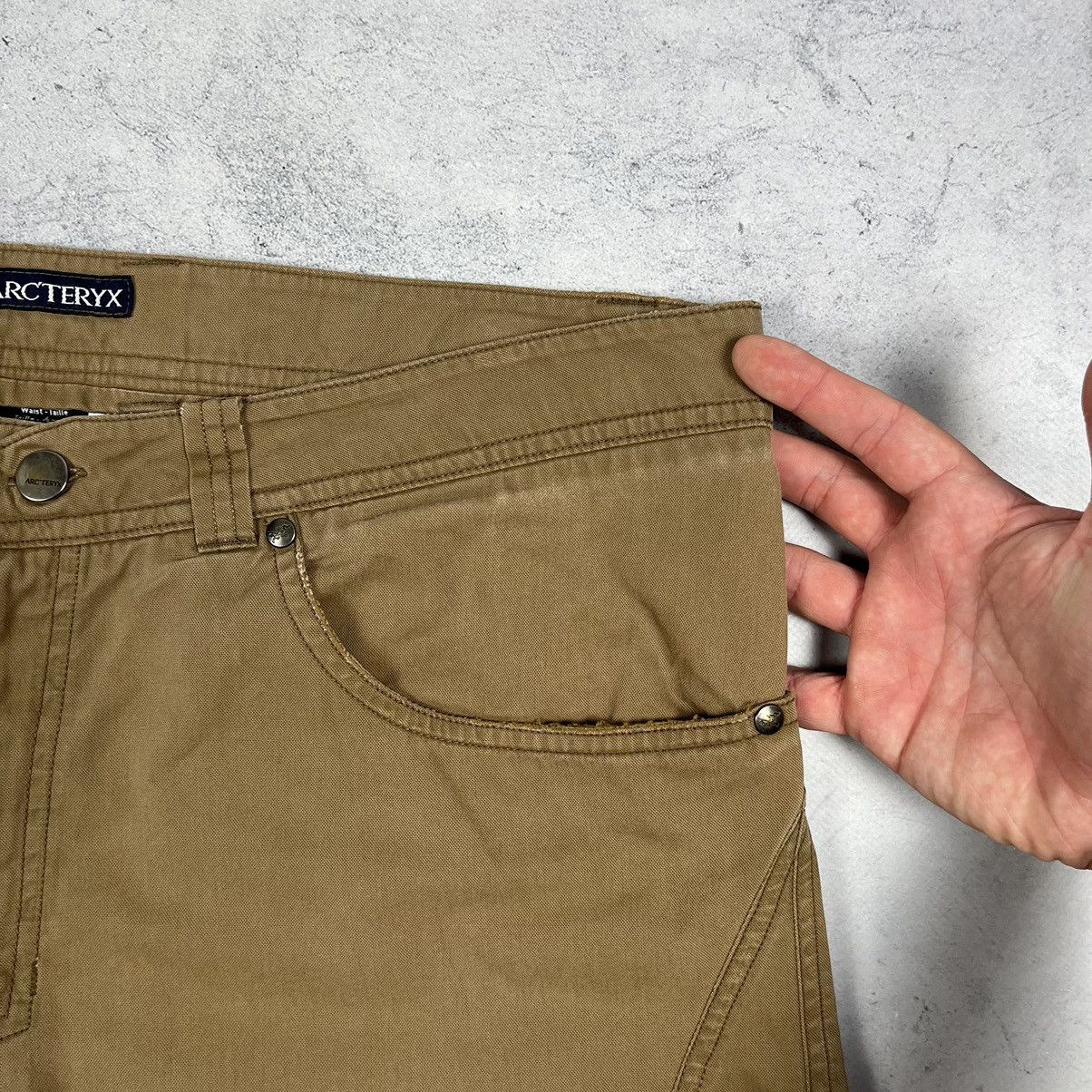 Arc'teryx Vintage Arc’teryx cargo gorpcore pants 90’s Size US 36 / EU 52 - 10 Thumbnail