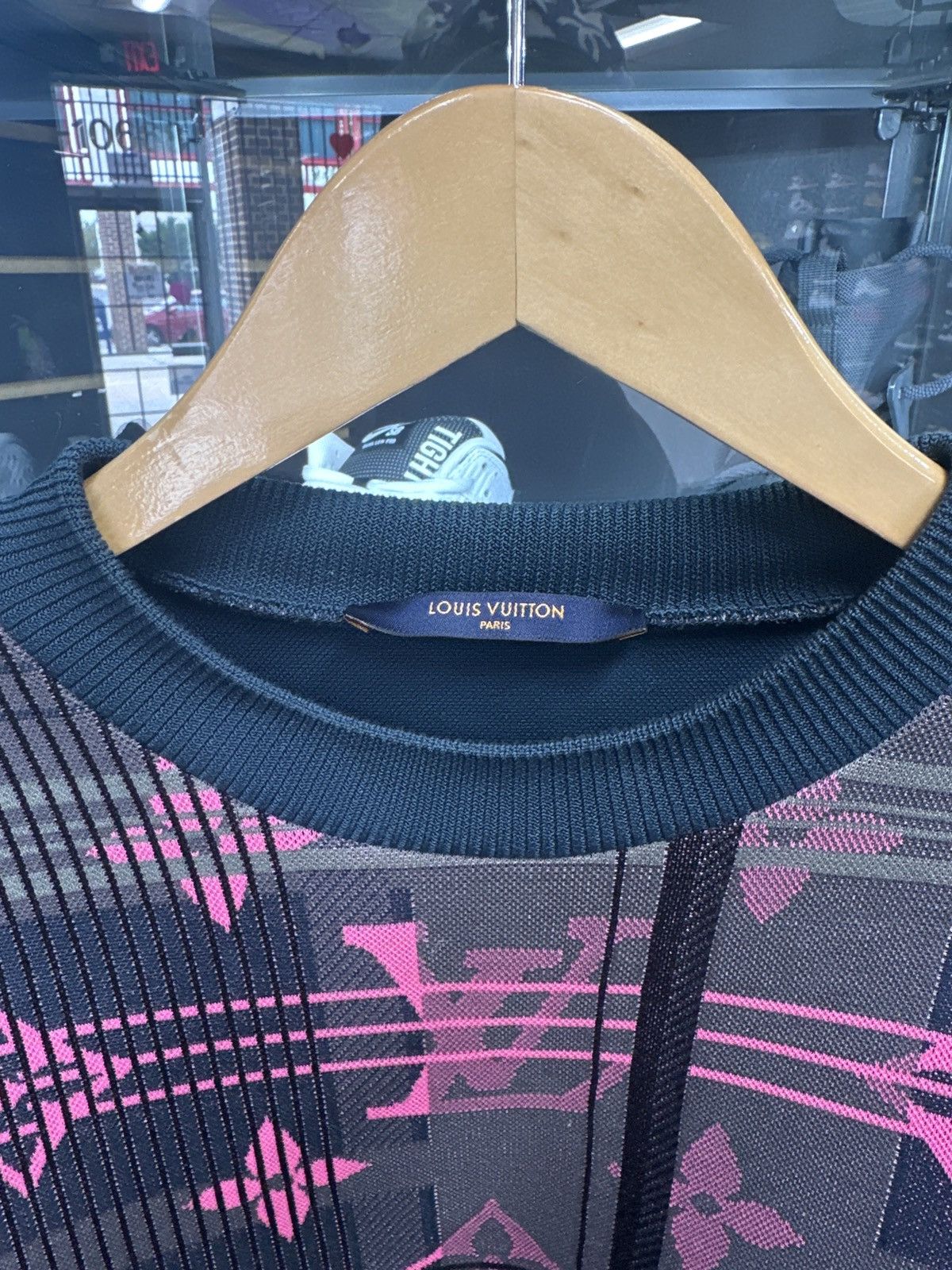 Louis Vuitton Louis Vuitton Monogram Jacquard Sweatshirt Navy Pink Size US M / EU 48-50 / 2 - 3 Thumbnail