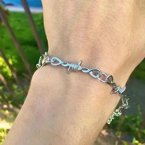 Jewelry Small Wire Bracelet in Silver, Men's
