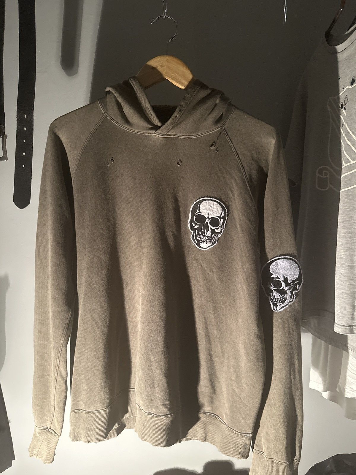 Number (N)ine number nine 04 “dream baby dream” double skull zip