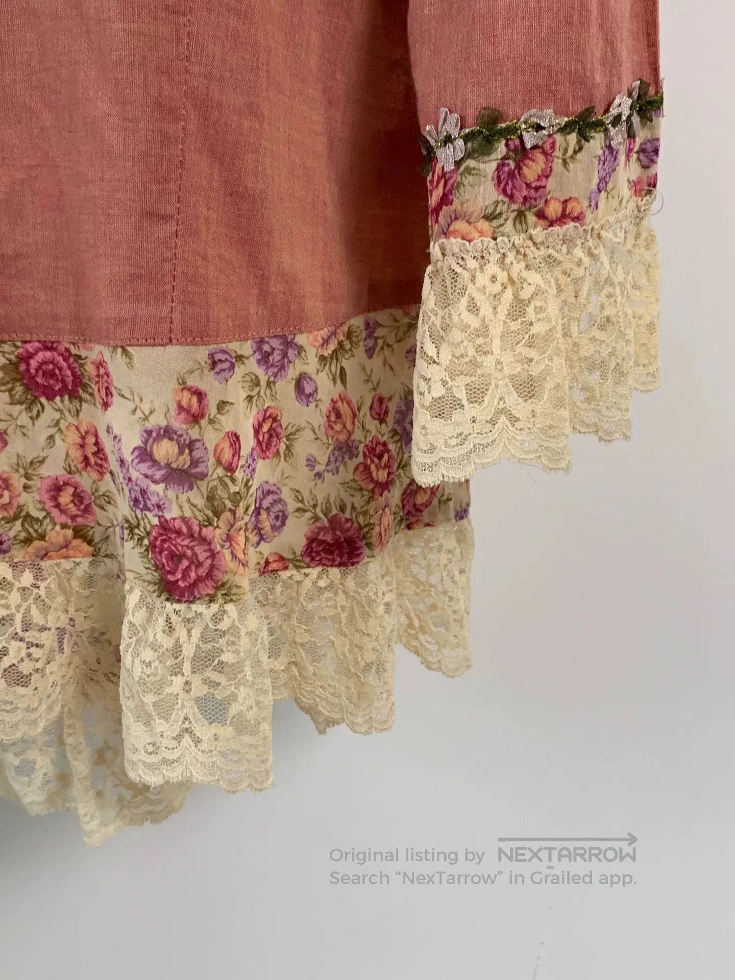 Mademoiselle Non Non Floral Lace Shirt with Detailed Design. Size S / US 4 / IT 40 - 8 Thumbnail
