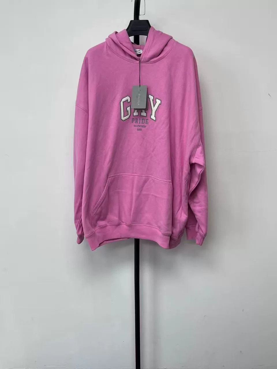 Balenciaga Balenciaga Pink Letter Print Hooded Sweatshirt Size XXS / US 00 / IT 34 - 1 Thumbnail