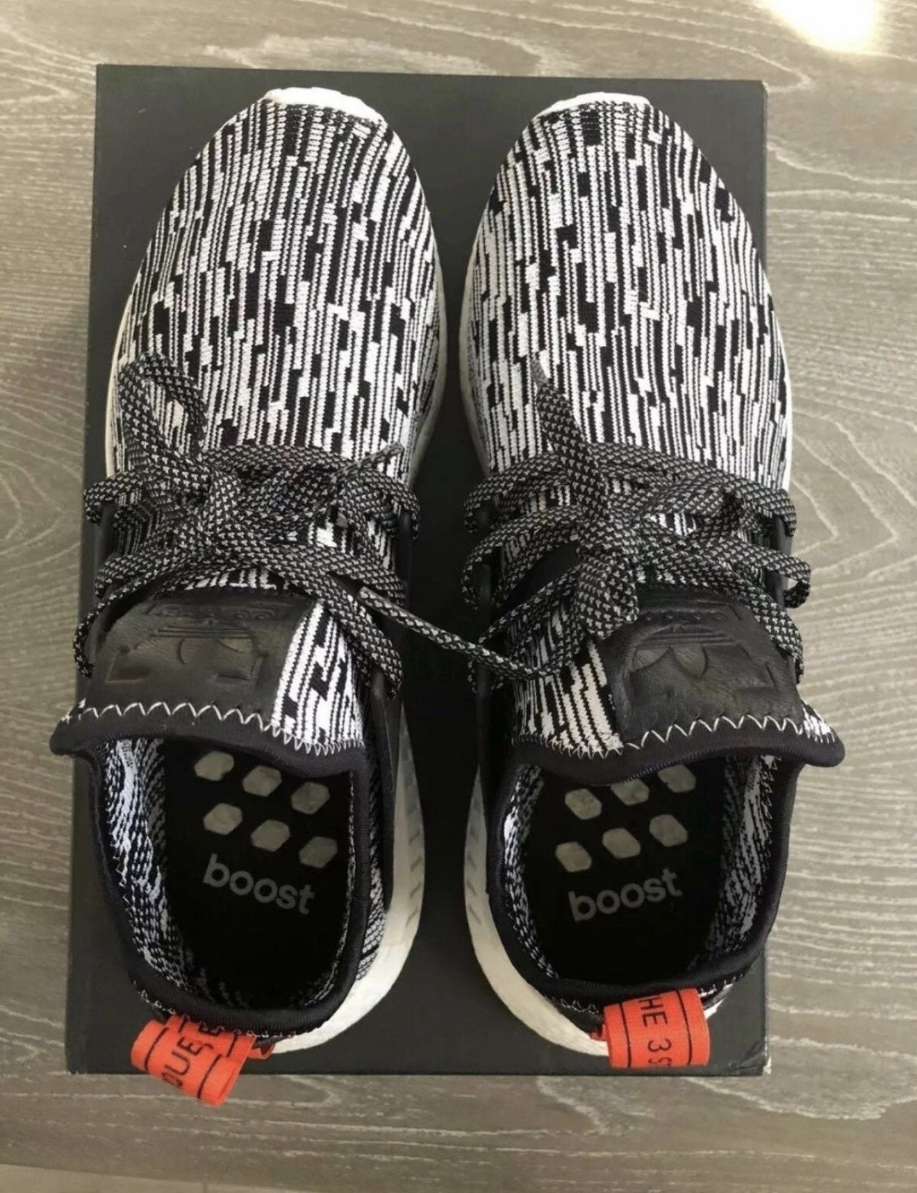 Adidas ADIDAS NMD XR1 Glitch Camo White Core Black Solar Red Sz 12 Size US 12 / EU 45 - 6 Thumbnail