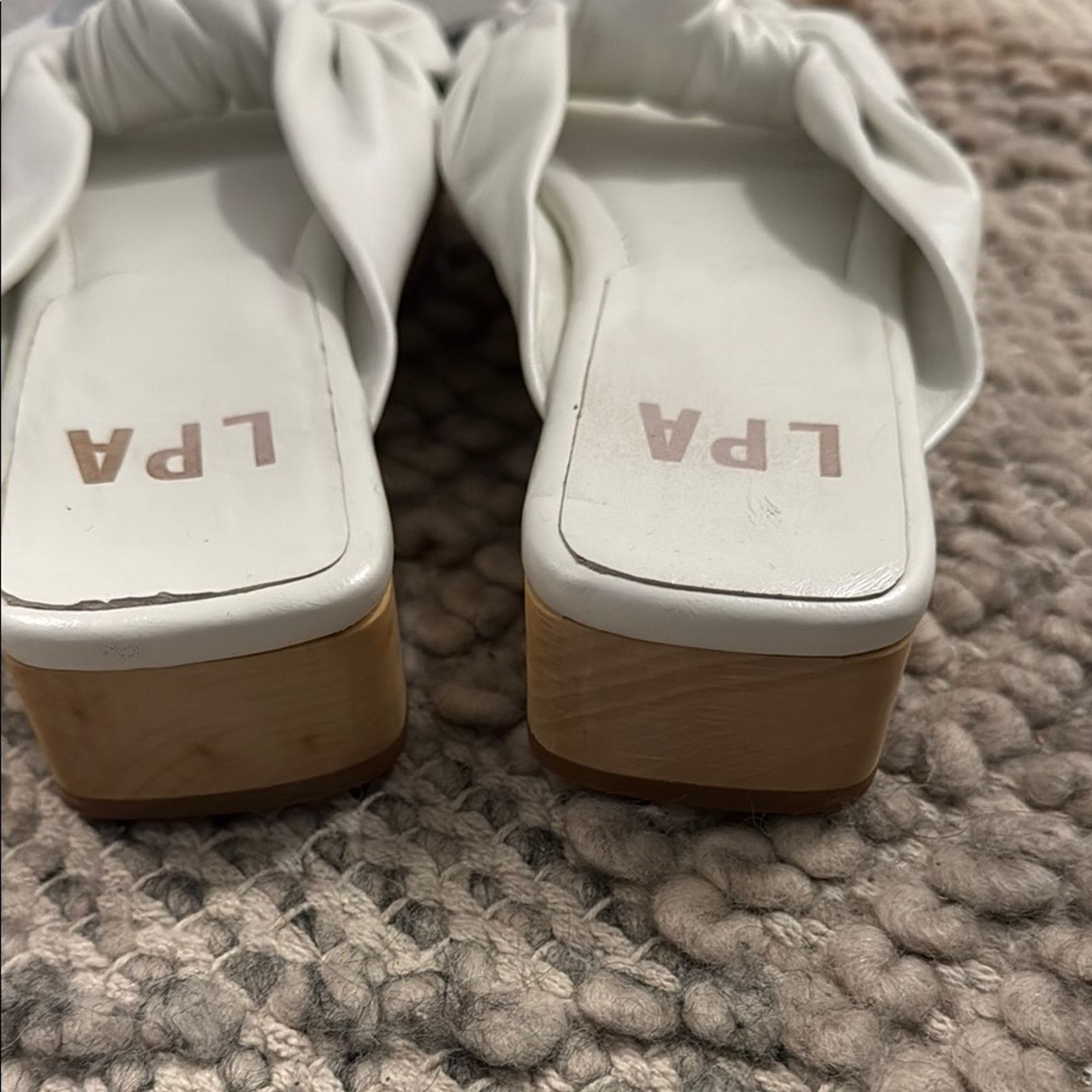 Other NWT LPA from Revolve White Knotted Slide Sandals Size 9 Size US 9 / IT 39 - 5 Thumbnail