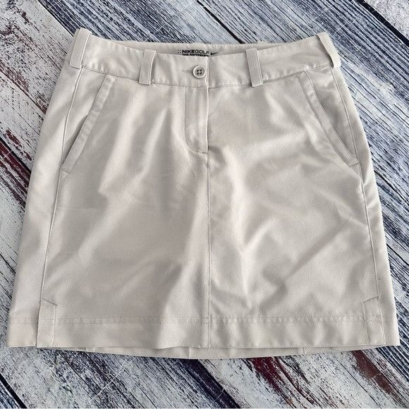 Nike Nike Beige Light Tan Golf Skirt Size 27" / US 4 / IT 40 - 2 Thumbnail