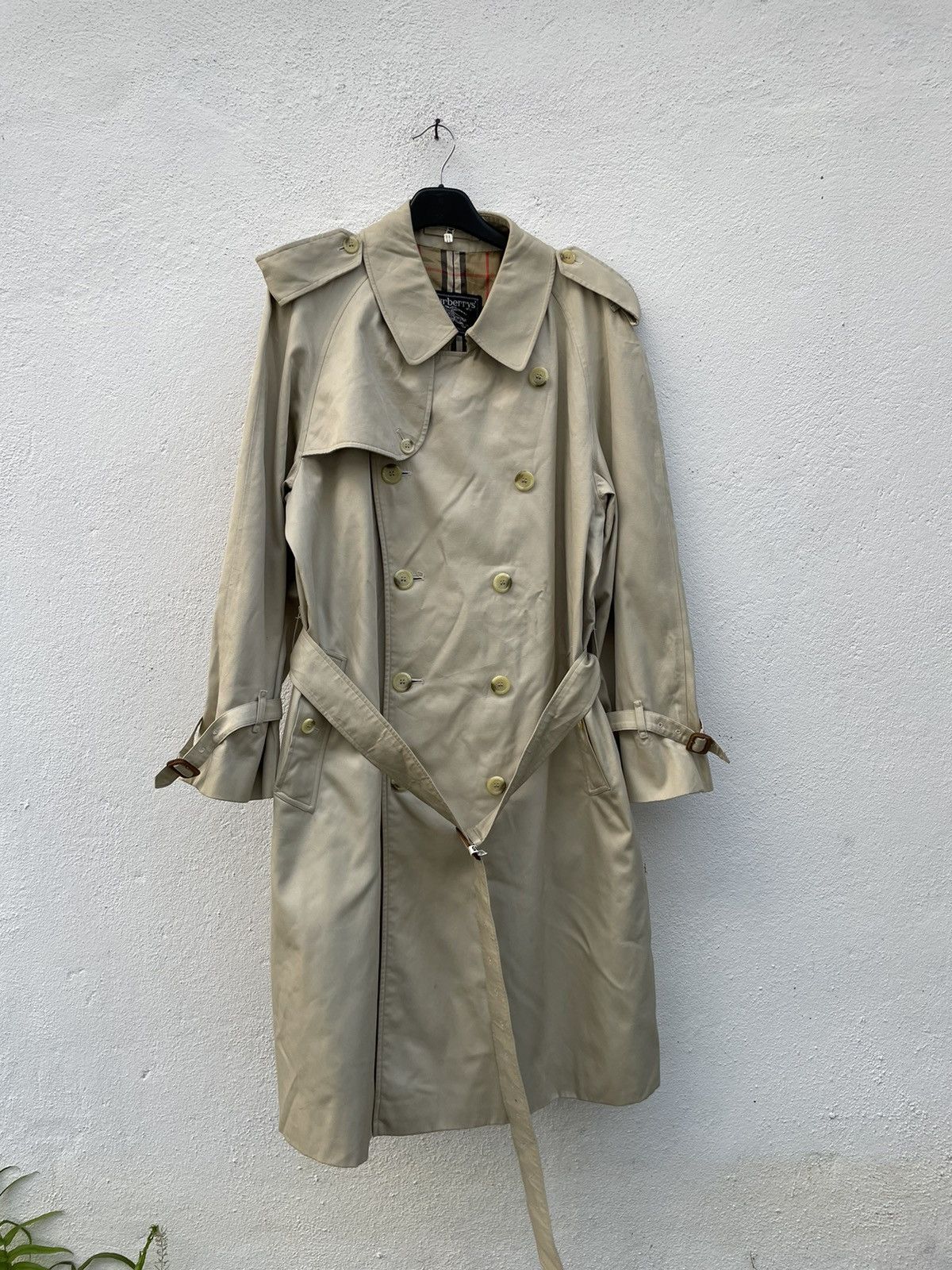 Burberry Prorsum Made In England Vintage Burberry Nova Check Lining Over Coat Size US L / EU 52-54 / 3 - 2 Thumbnail