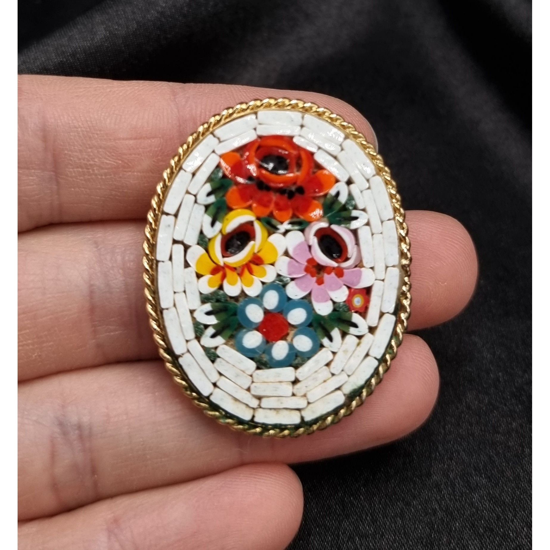 Vintage Vintage 1960's-1970's Italian Micromosaic Floral Brooch Size ONE SIZE - 4 Thumbnail