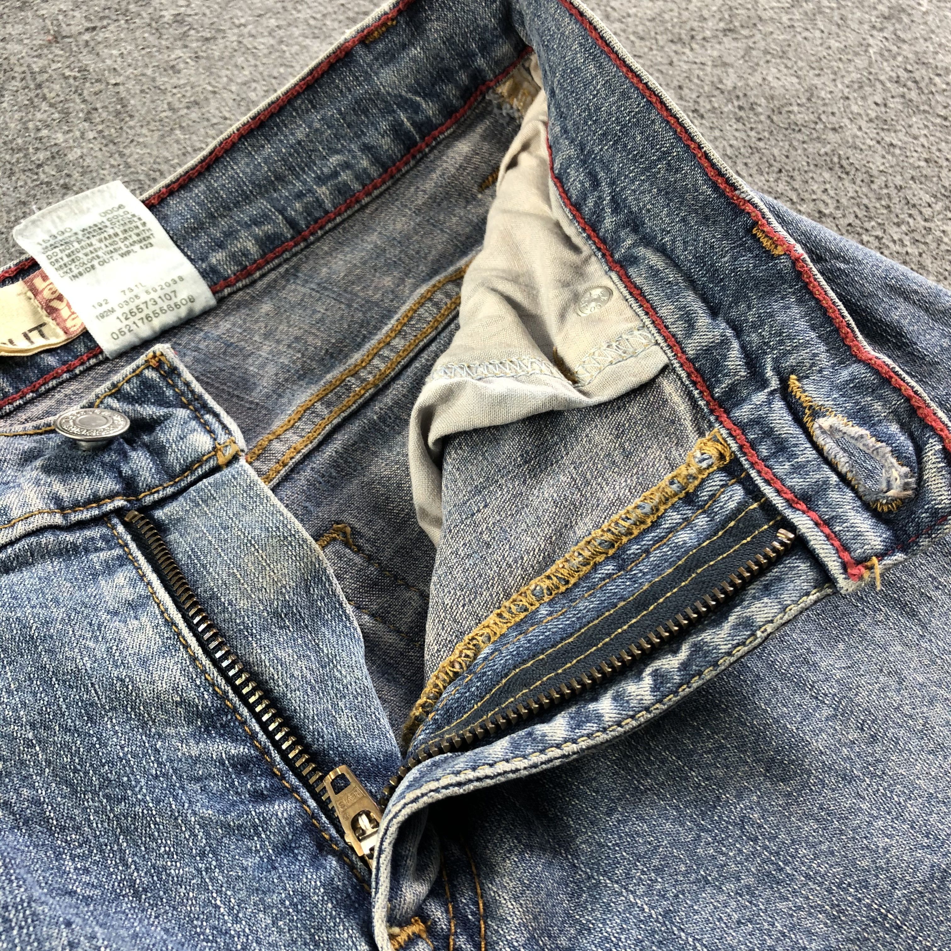 Levi's Vintage Blue Wash Levis 550 Jeans-J3417 Size 30" / US 8 / IT 44 - 7 Thumbnail