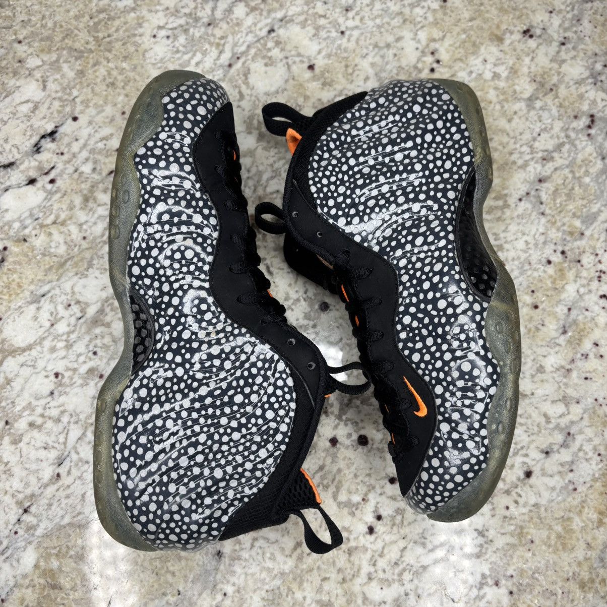 Nike × atmos Size 9.5 - Nike Air Foamposite One Prm Safari CLEAN No Box Size US 9.5 / EU 42-43 - 14 Thumbnail