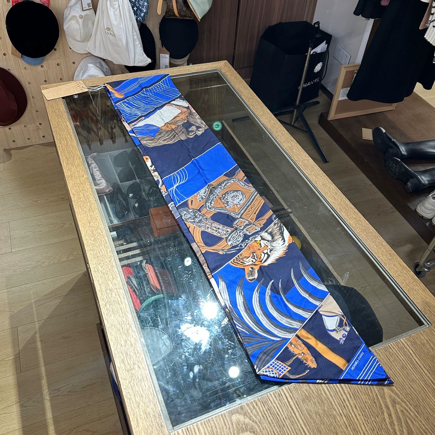 Hermes Hermes may311 MAXI TWILLY Silk Scarf Size ONE SIZE - 1 Thumbnail