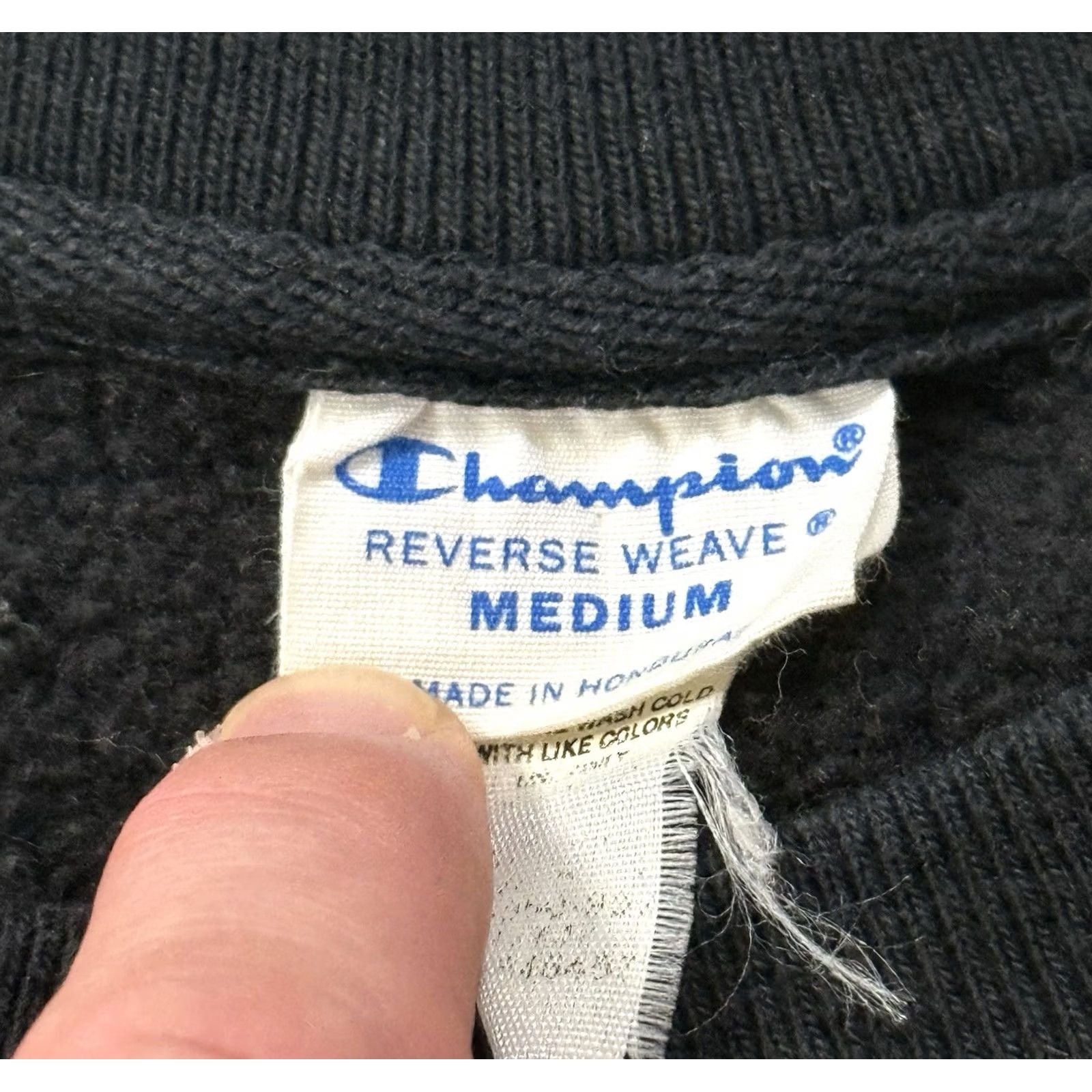 Champion VINTAGE Champion Reverse Weave Ursinus College Crewneck Sweatshirt M Black Graphic Print Bears USA 90s College Unisex Adults Mens Womens Size US M / EU 48-50 / 2 - 5 Thumbnail