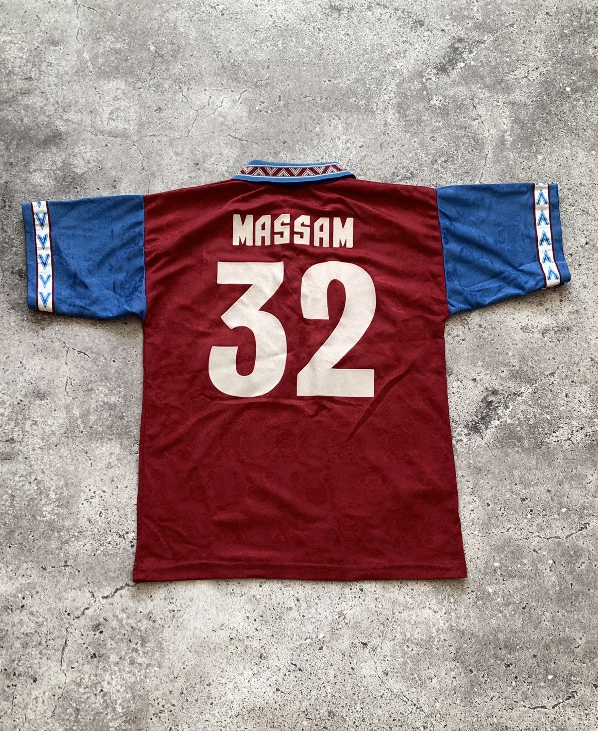 Vintage 🔥MITRE BURNLEY 1993/95 HOME SOCCER JERSEY SHIRT Size US S / EU 44-46 / 1 - 7 Thumbnail