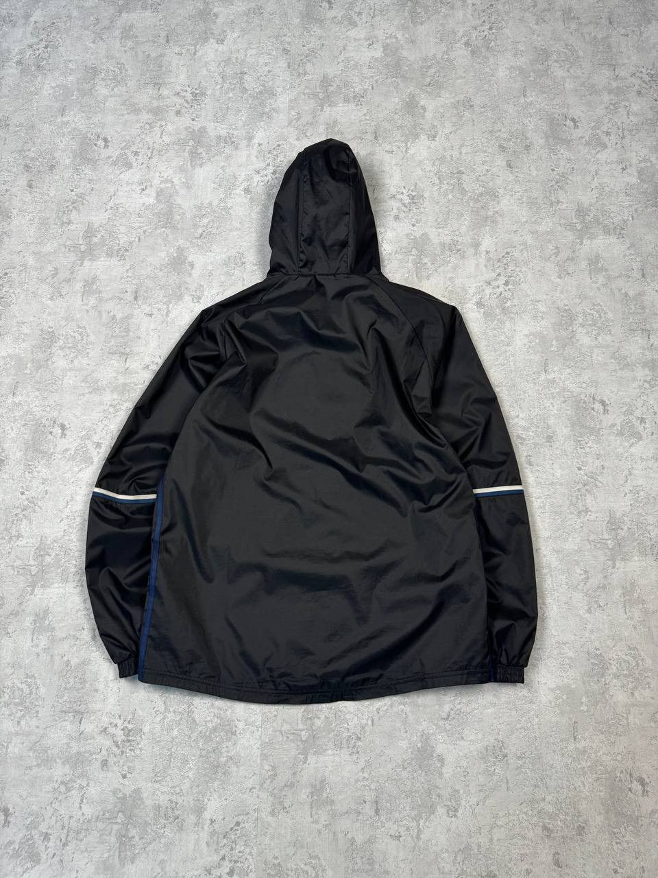 Adidas Vintage Adidas Manchester United Black Track Jacket 2016 Size US L / EU 52-54 / 3 - 8 Thumbnail