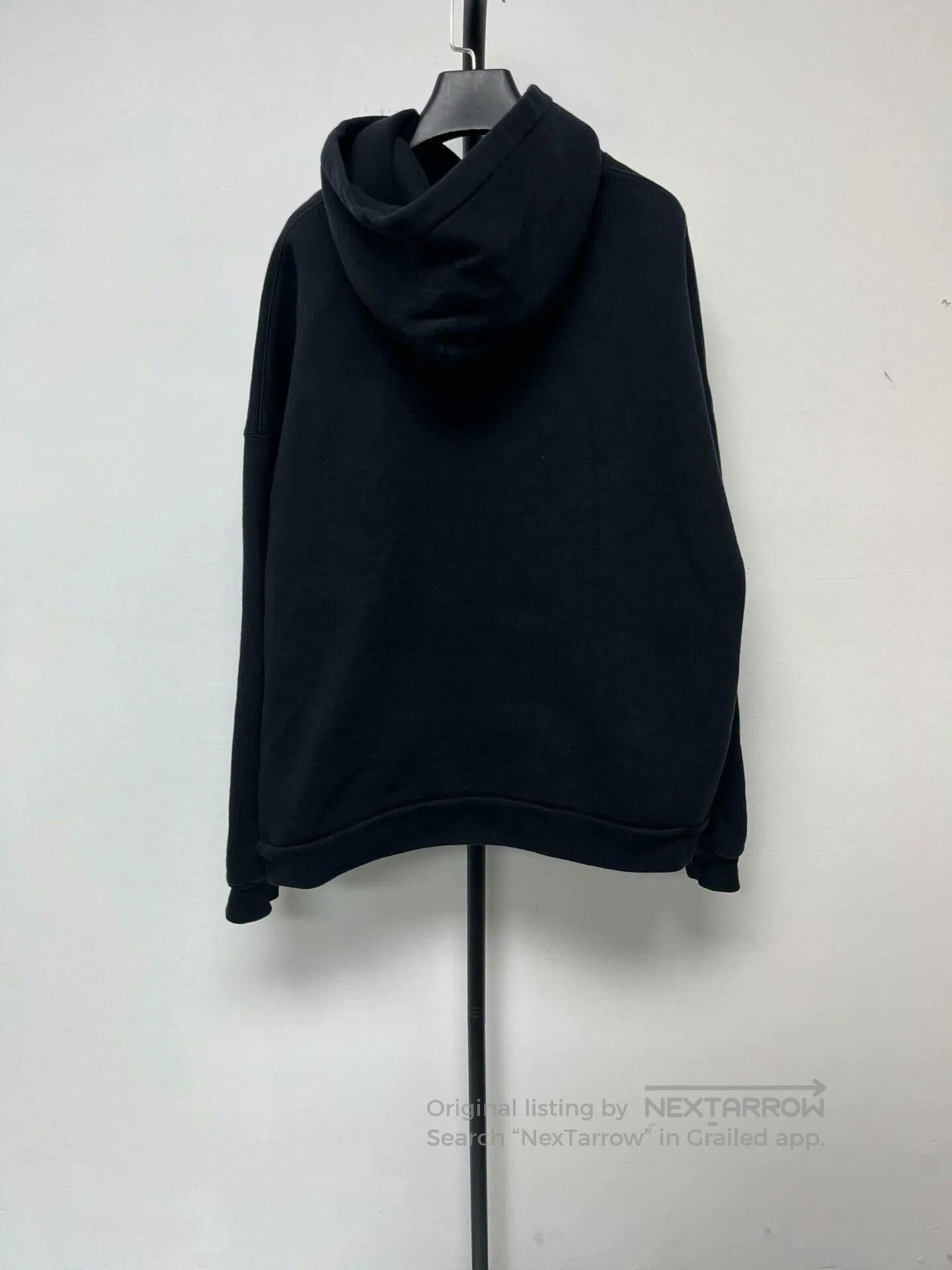 Balenciaga balenciaga black drawstring hoodie with logo. Size US M / EU 48-50 / 2 - 3 Thumbnail