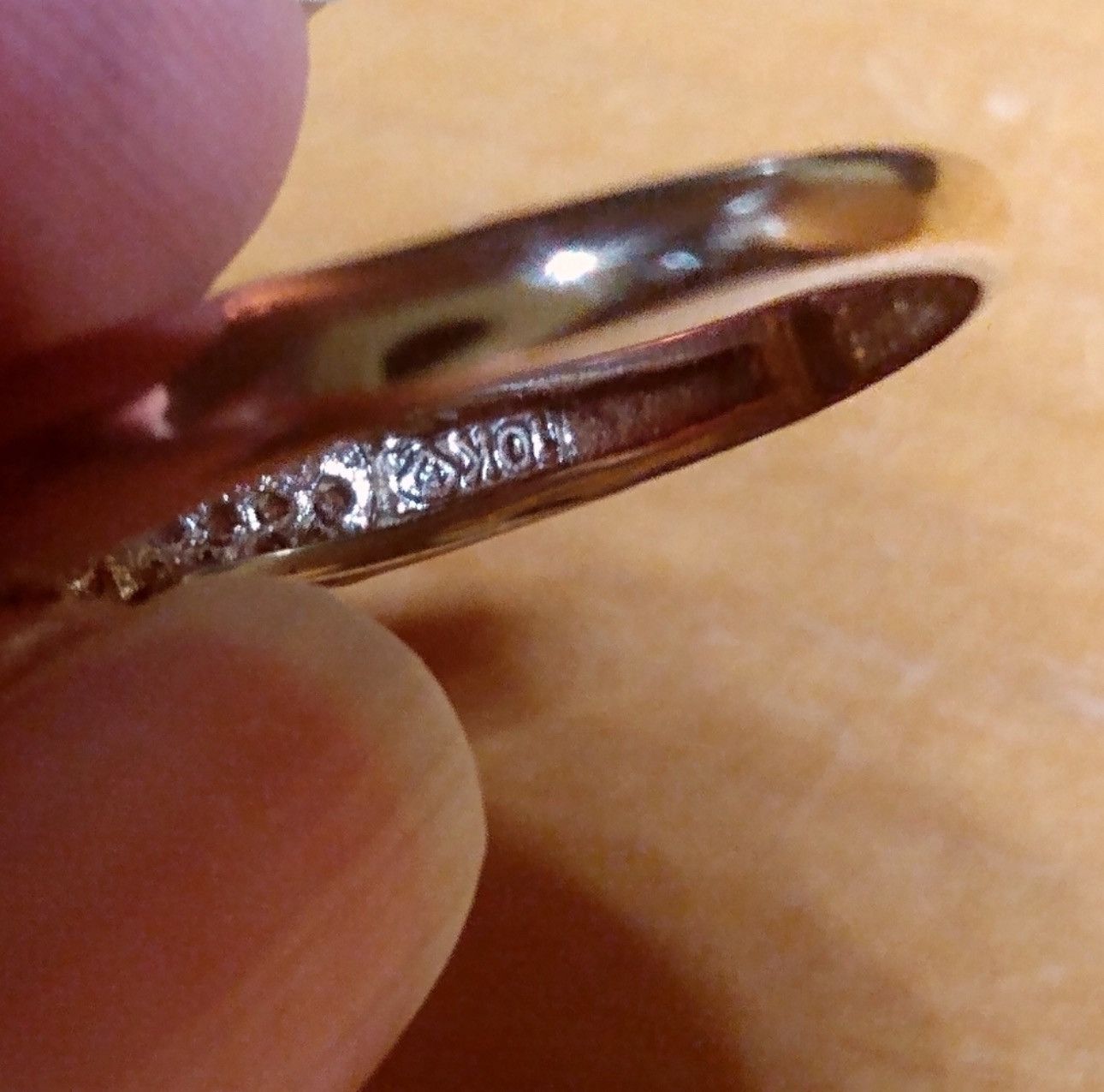 Other 10k real gold. Genuine emerald and diamonds. Size ONE SIZE - 3 Thumbnail