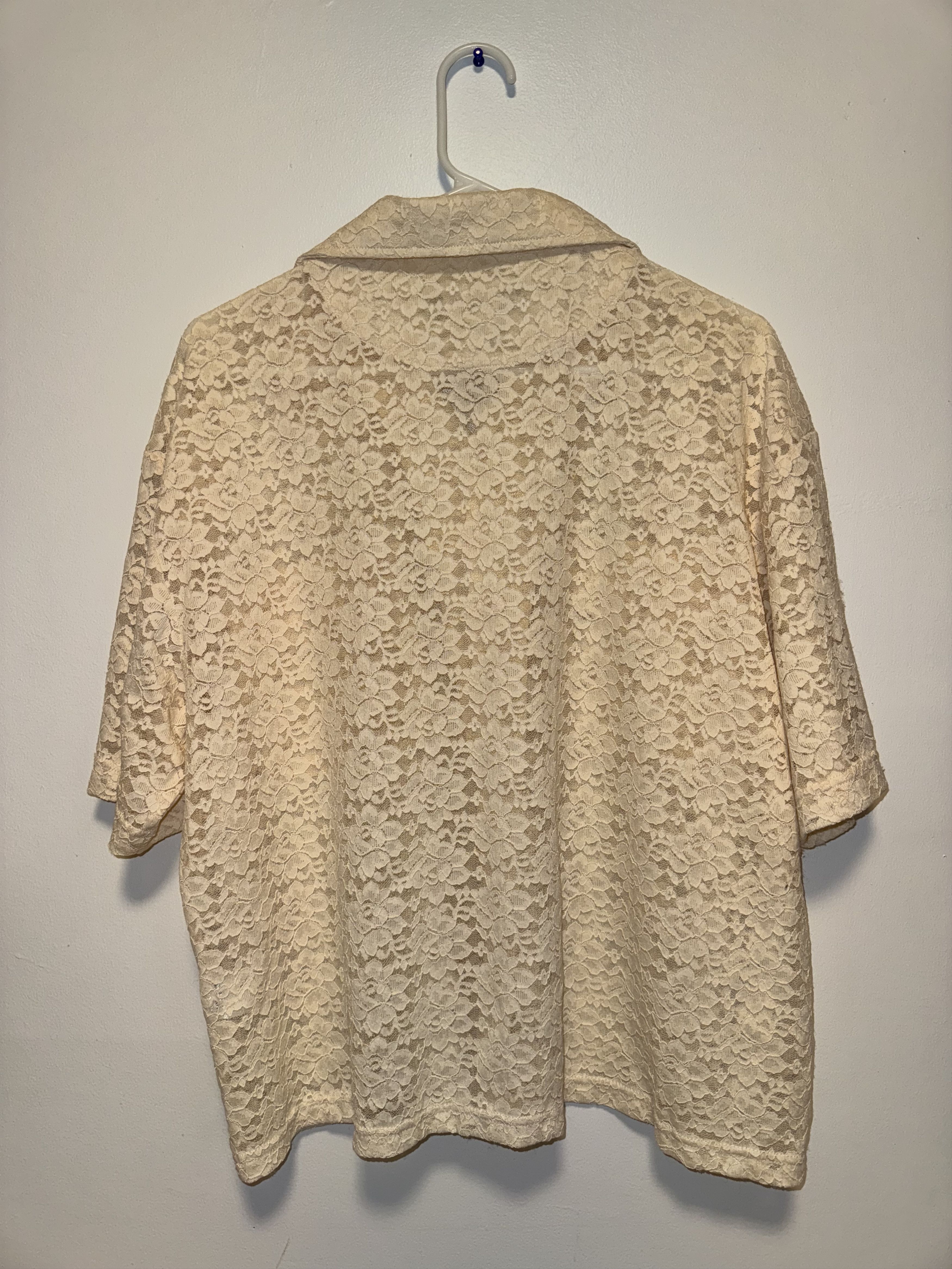 No Maintenance No Maintenance Lacy S/S button down Size US S / EU 44-46 / 1 - 2 Thumbnail