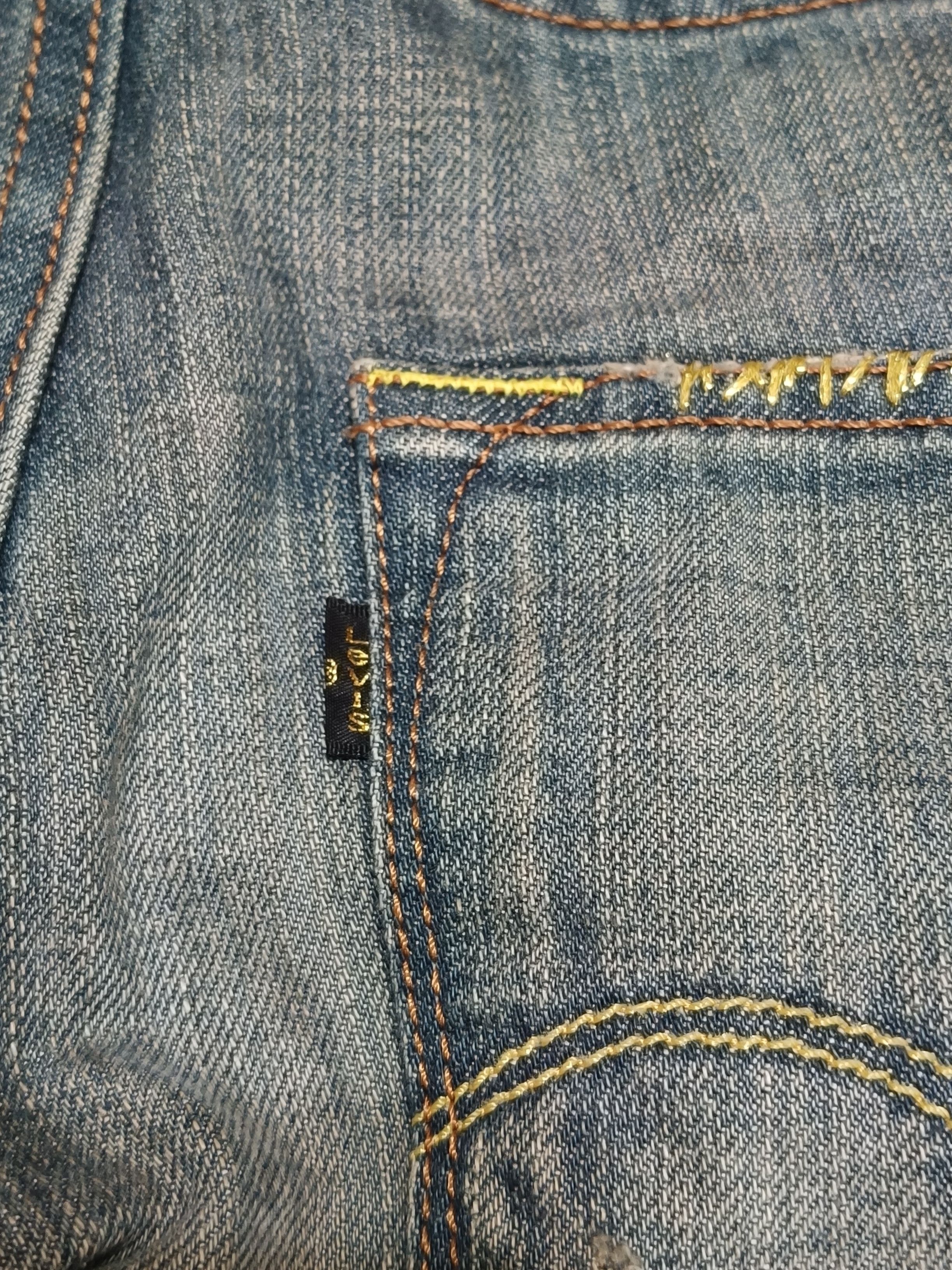 Levi's Levi's Black Star Slim Fit Low Rise Gold Paint Splash Size US 30 / EU 46 - 8 Thumbnail