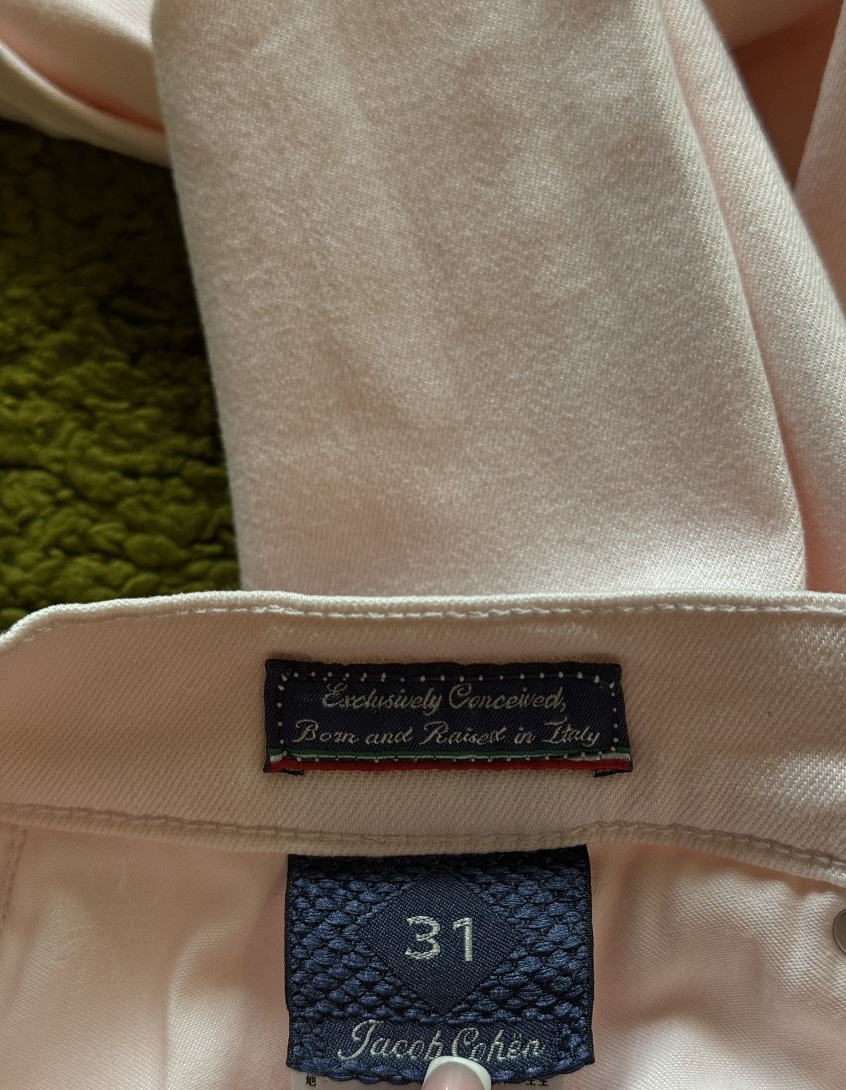 Jacob Cohen Jacob Cohen avant garde fur patch pink pants Size 27" / US 4 / IT 40 - 6 Thumbnail