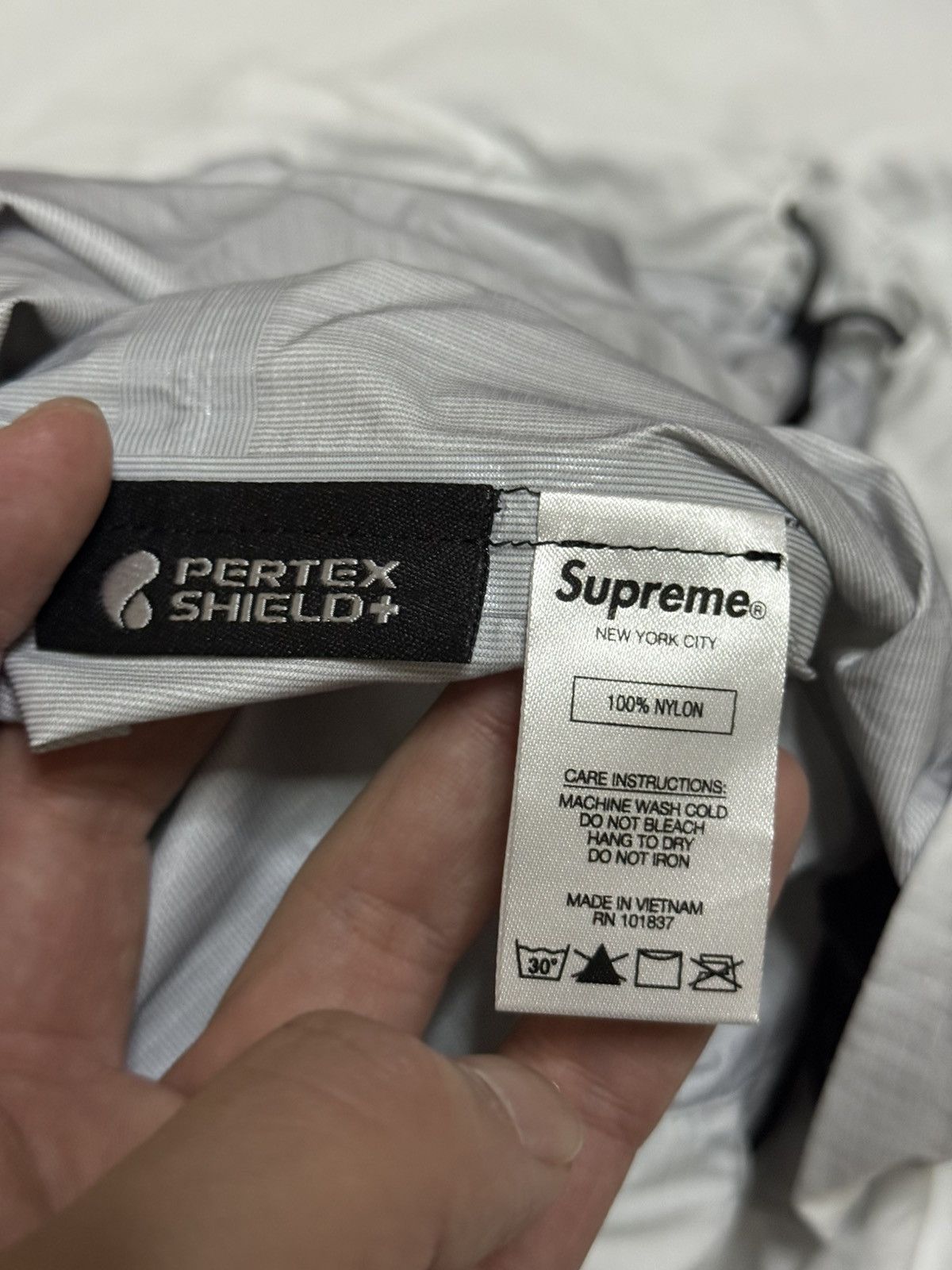 Supreme Supreme taped seam jacket size medium Size US M / EU 48-50 / 2 - 4 Thumbnail