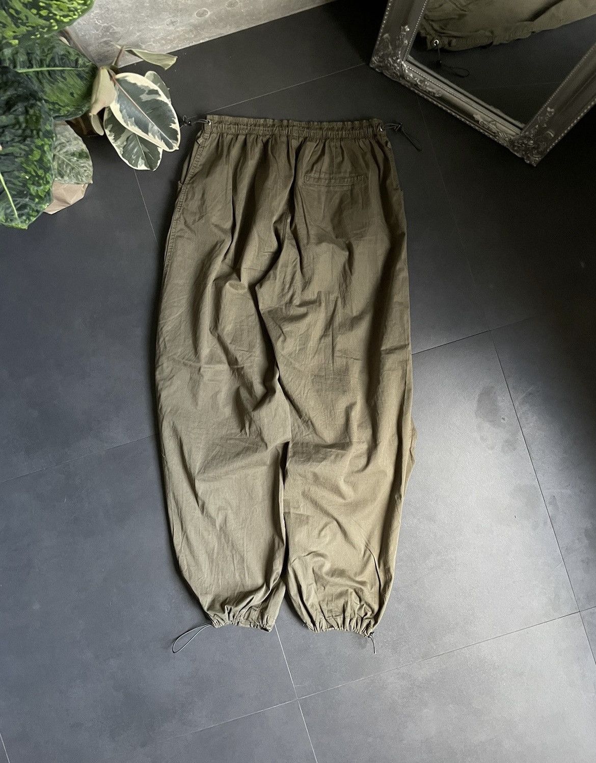 Japanese Brand Vintage Japanese Faded Flared Parachute Pants Like Maharishi Size US 32 / EU 48 - 9 Thumbnail