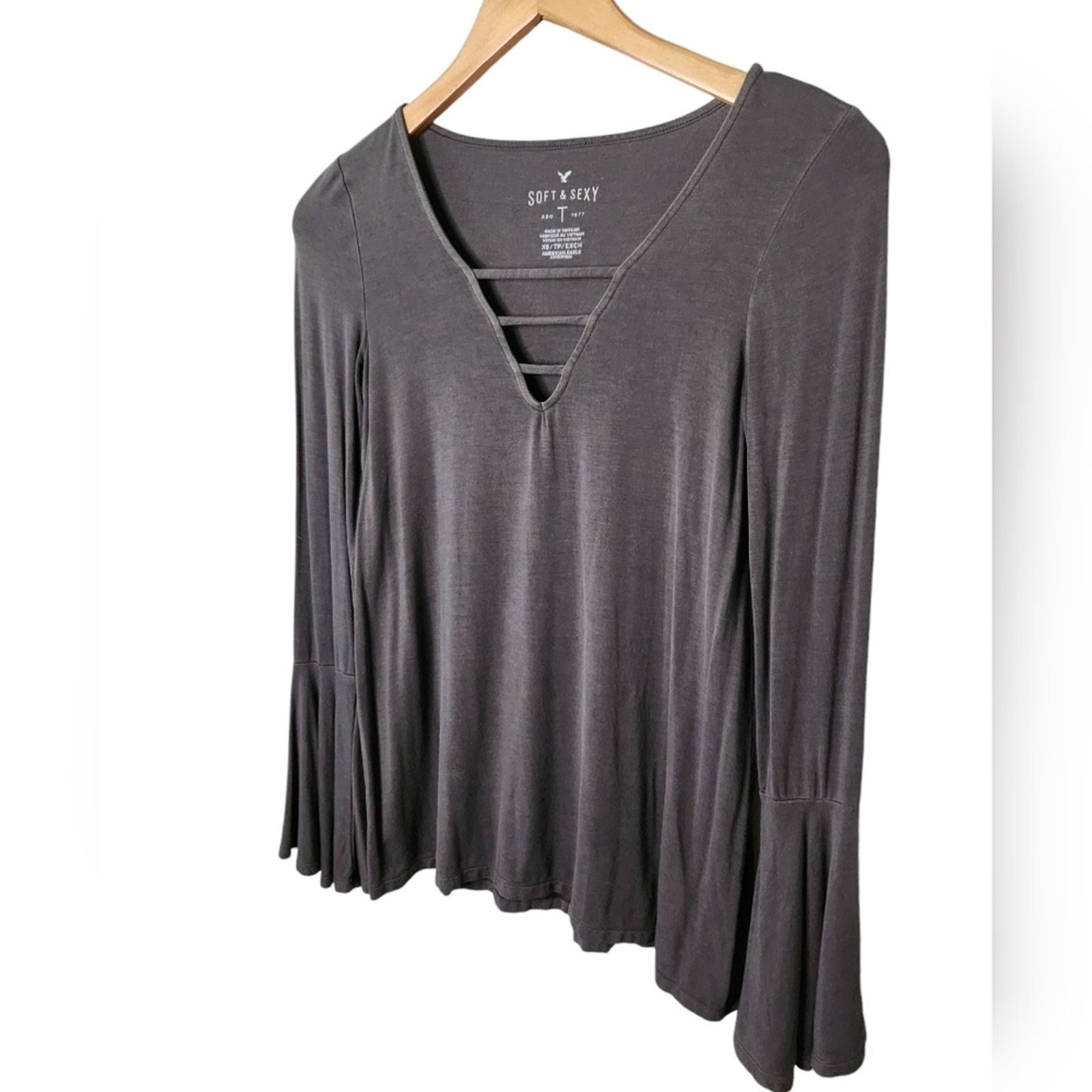 American Eagle Outfitters American Eagle Soft & Sexy Bell Sleeve Long Sleeve top xs Size XS / US 0-2 / IT 36-38 - 4 Thumbnail
