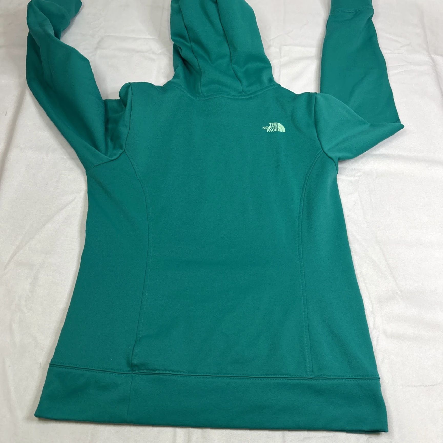 The North Face The North Face Women's M Sports Hoodie Teal 100% Polyester Logo Print Long-Sleeve Pullover Hoodie Activewear Size M / US 6-8 / IT 42-44 - 5 Thumbnail
