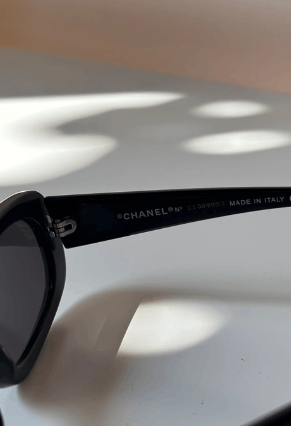 Chanel Chanel Sunglasses CC Rhinestone Logo 4017 Rimless Vintage Size ONE SIZE - 4 Thumbnail