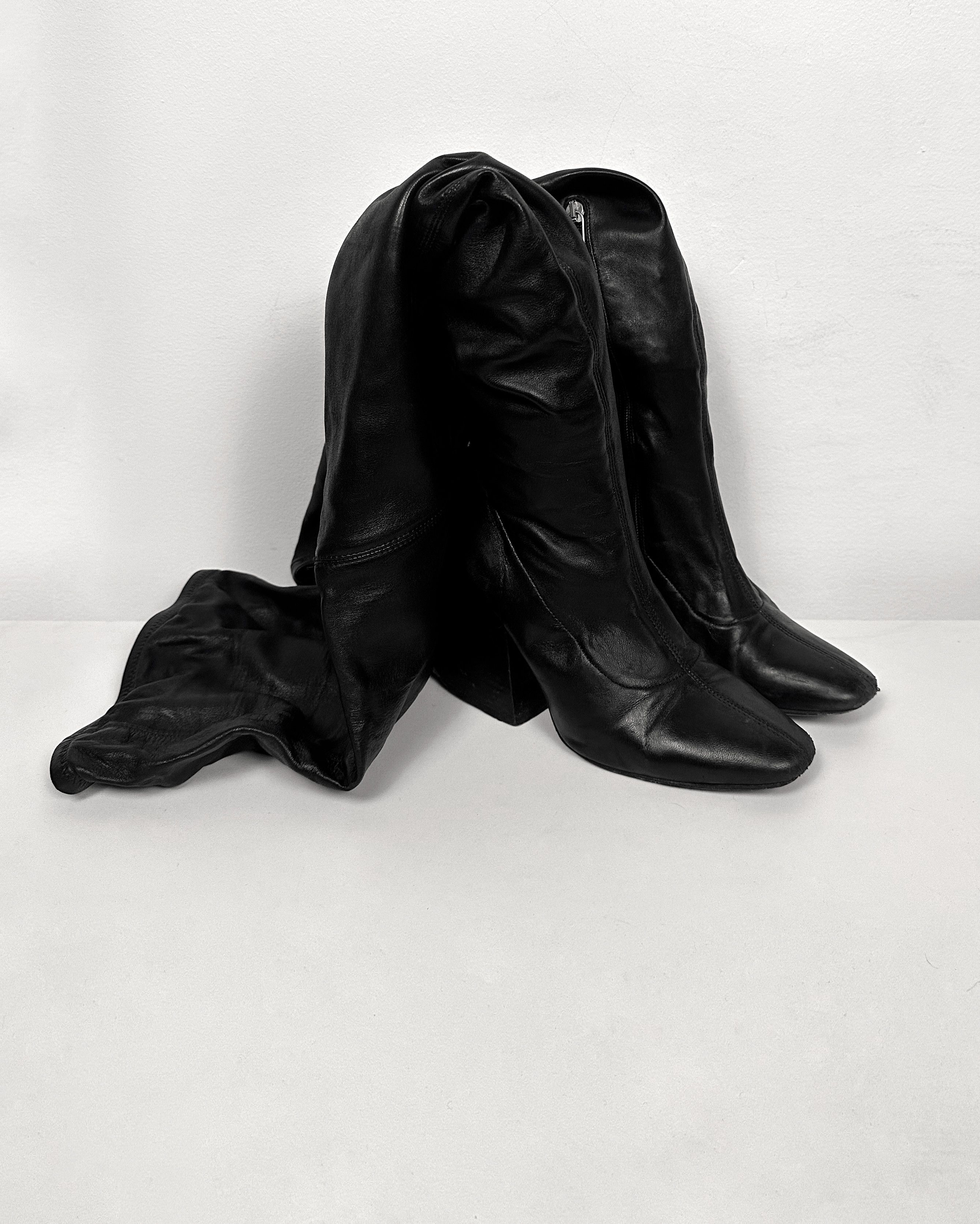 Maison Margiela Maison Margiela Knee High Leather Heels Size US 8 / IT 38 - 1 Thumbnail