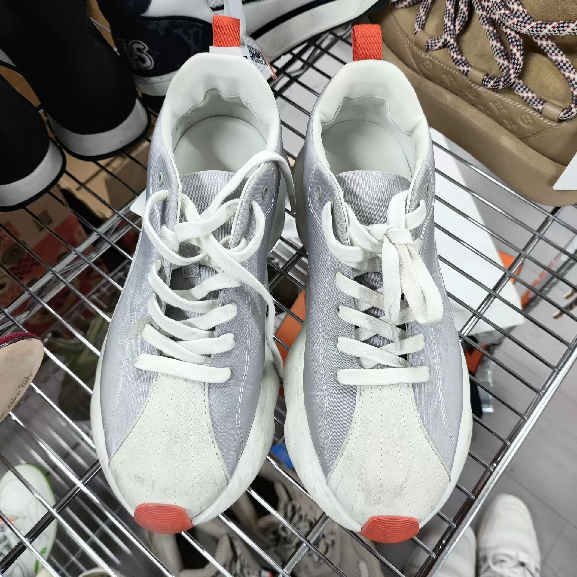 Hermes Hermès sneakers 37.5 EU white orange colorblock Size US 7 / IT 37 - 1 Thumbnail