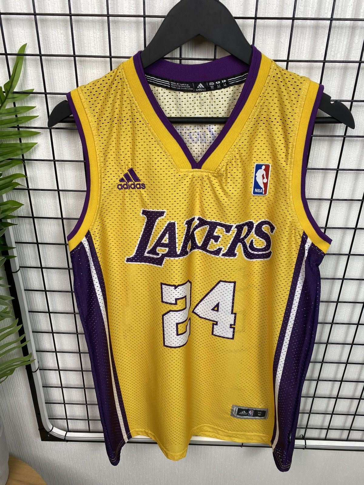 Adidas Kobe Bryant Jersey Youth M Los Angeles Lakers deals