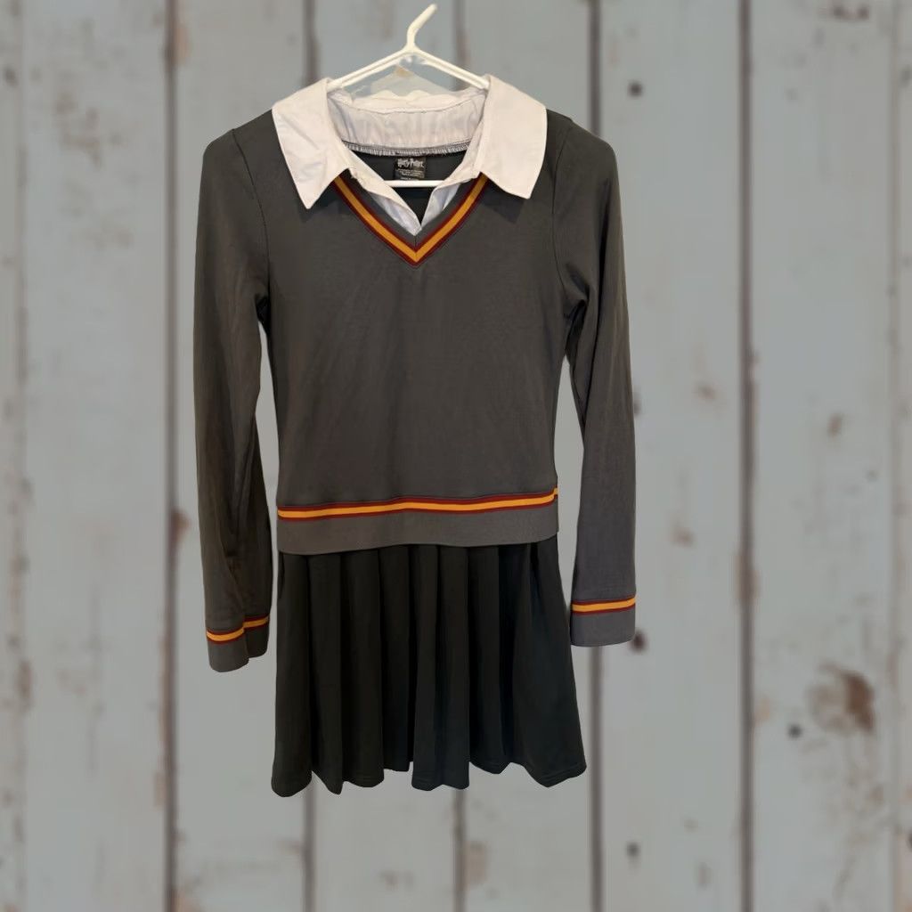 ESPIRIT Spirit Halloween Harry Potter Gryffindor Hermione Dress Girls L Gray Costume Size ONE SIZE - 1 Thumbnail