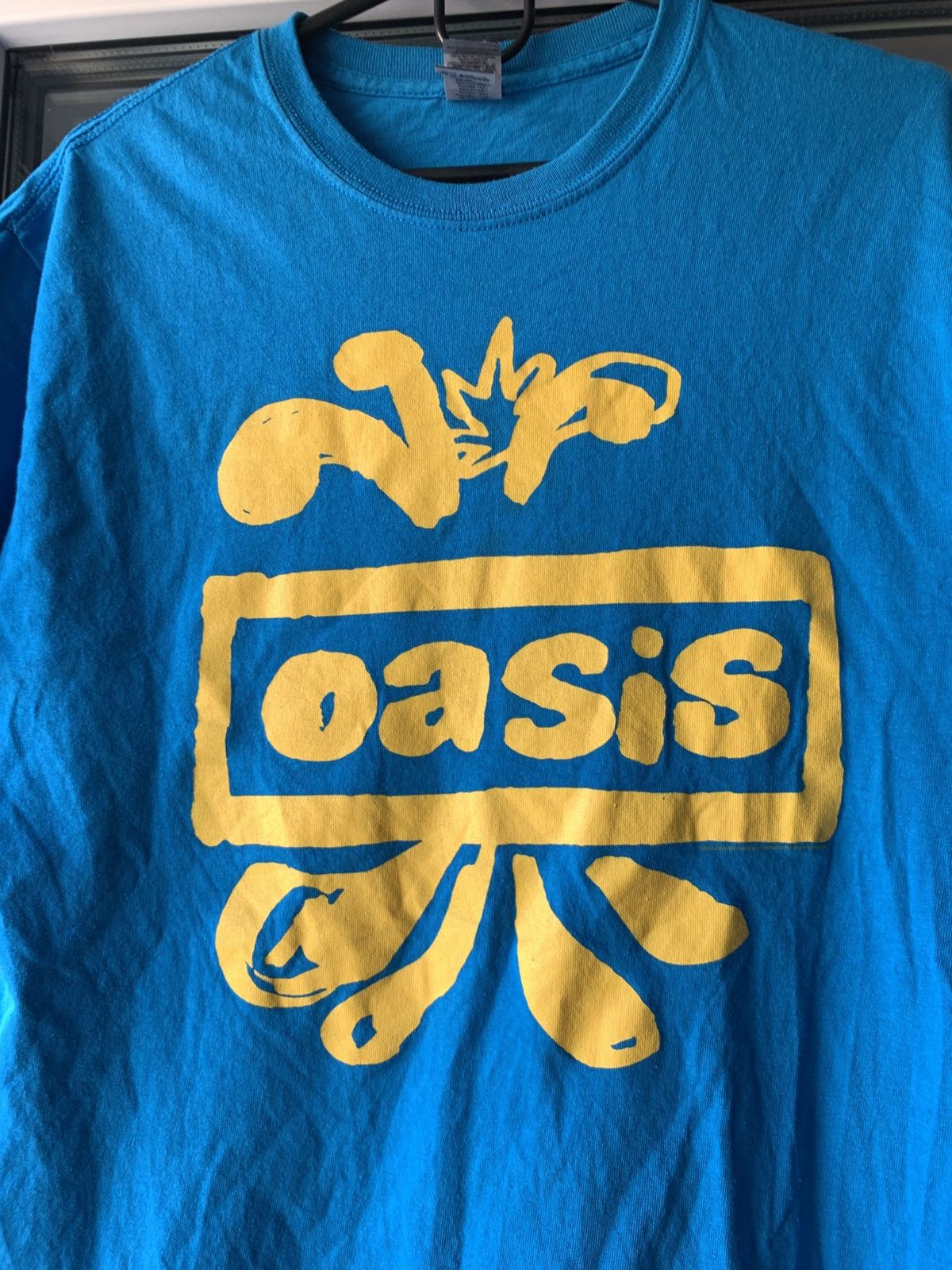 Gildan 🔥VINTAGE OASIS BOX LOGO TSHIRT Size US M / EU 48-50 / 2 - 4 Thumbnail