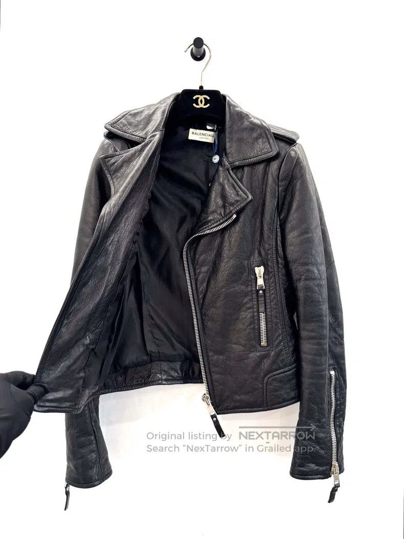 Balenciaga Balenciaga Black Asymmetrical Zipper Women's Biker Leather Size XS / US 0-2 / IT 36-38 - 4 Thumbnail