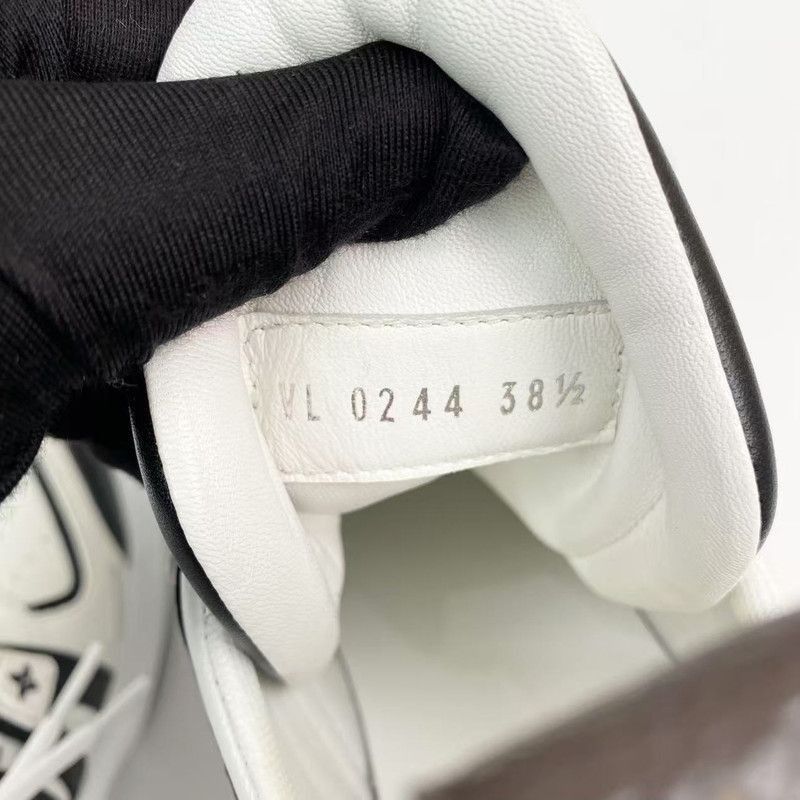 Louis Vuitton Louis Vuitton Archlight Leather Sneakers in Black and White Size US 8 / EU 41 - 5 Thumbnail