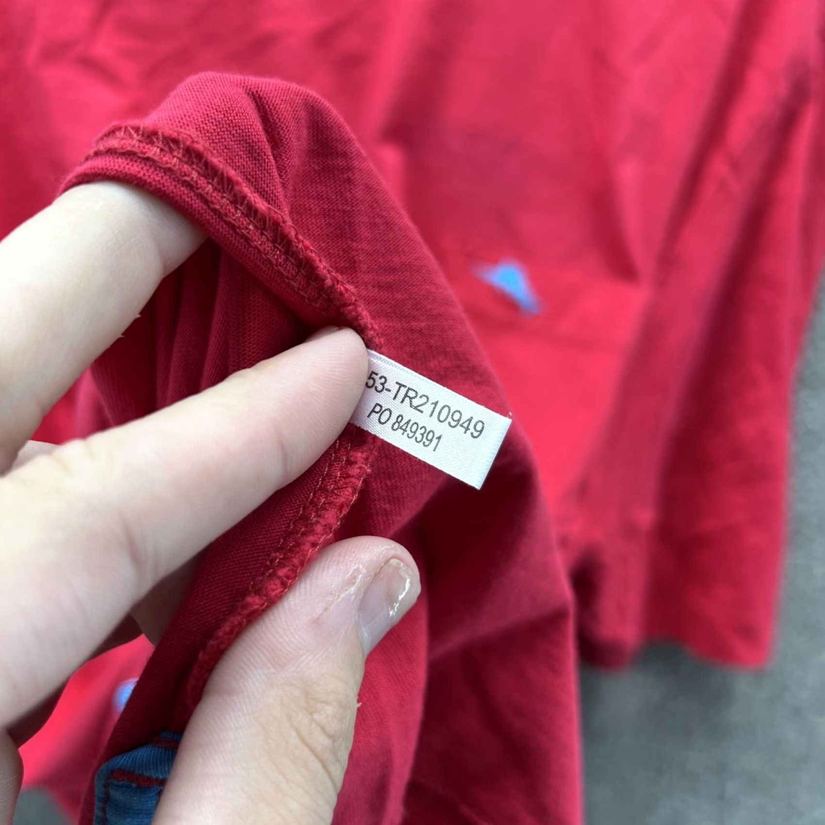Tommy Bahama Tommy Bahama Shirt Mens XL Red Pima Cotton Relax Pocket Tee Crewneck Tagless Size US XL / EU 56 / 4 - 4 Thumbnail