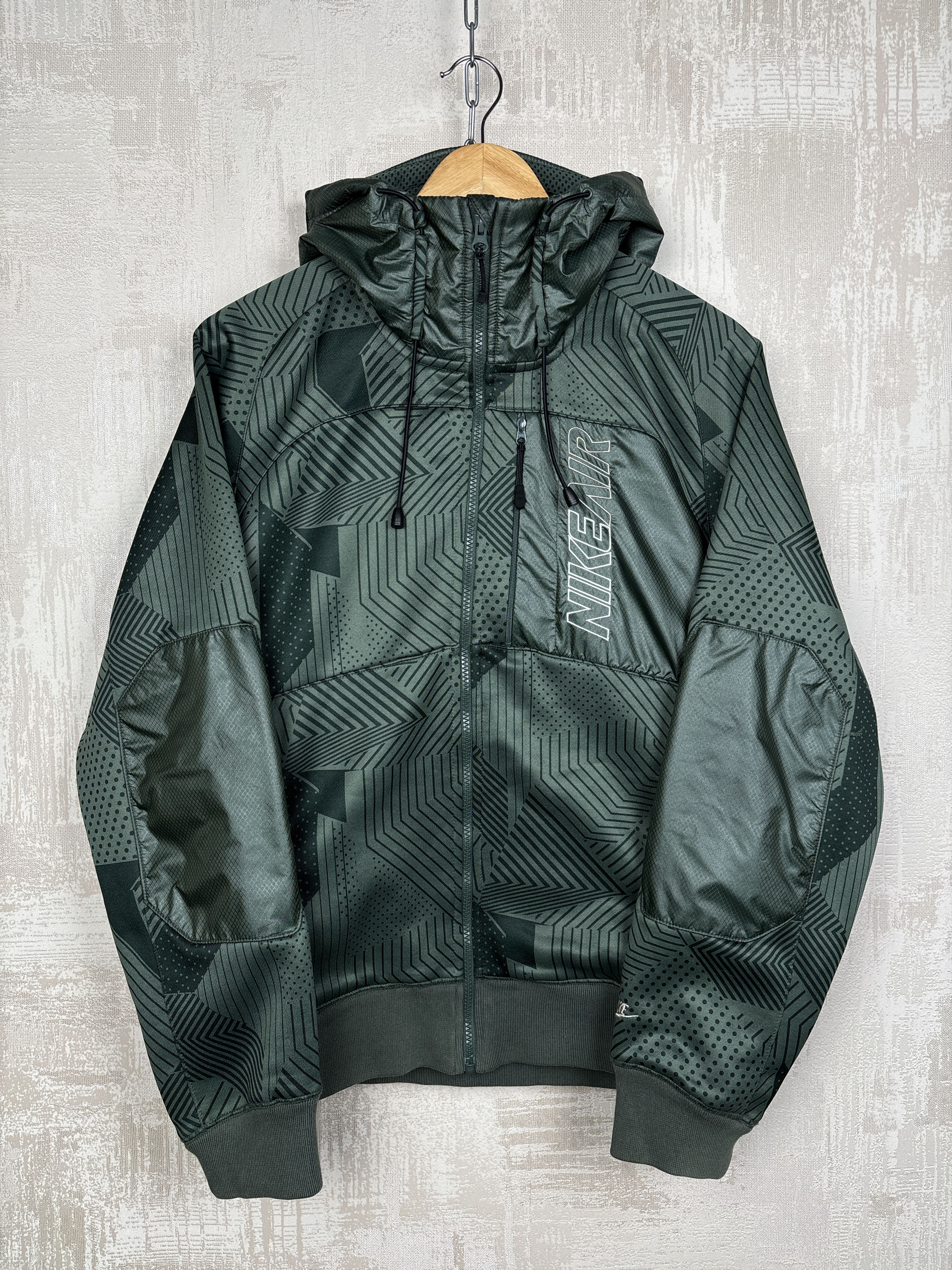 Nike 00's Nike Air Rare Vintage Geometric Zip Hoodie Gorpcore Y2K Size US M / EU 48-50 / 2 - 9 Thumbnail