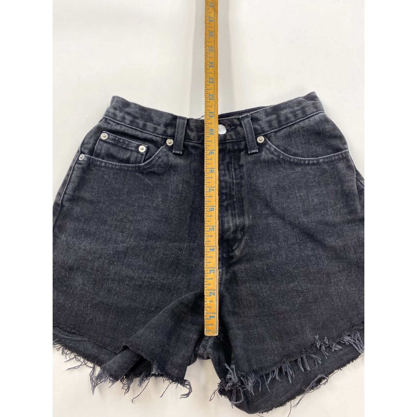 VINTAGE Gap Denim Shorts Women’s 2 Black High Waisted Cut-Off Jean Casual Bohemian Festival American Cotton Denim Womens 2 Black Zip Short